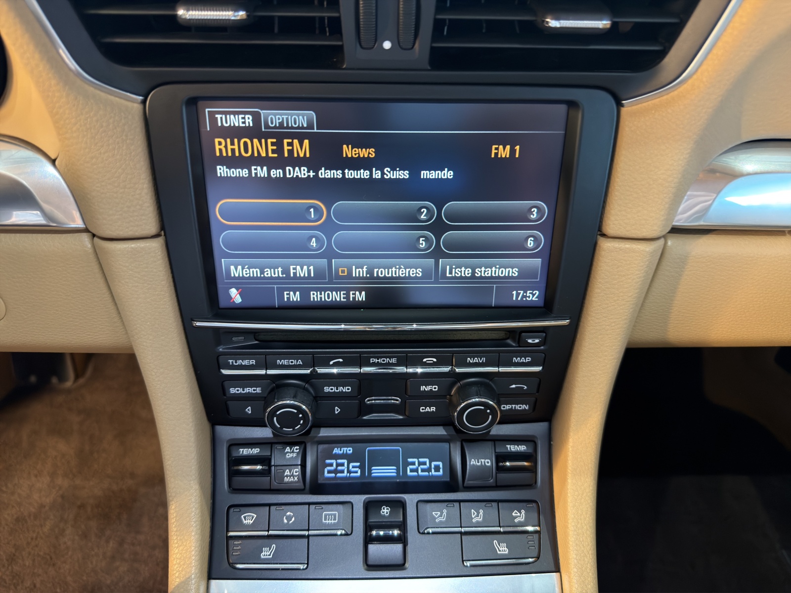 PORSCHE 911 Coupé 3.8 Carrera S PDK-image-18