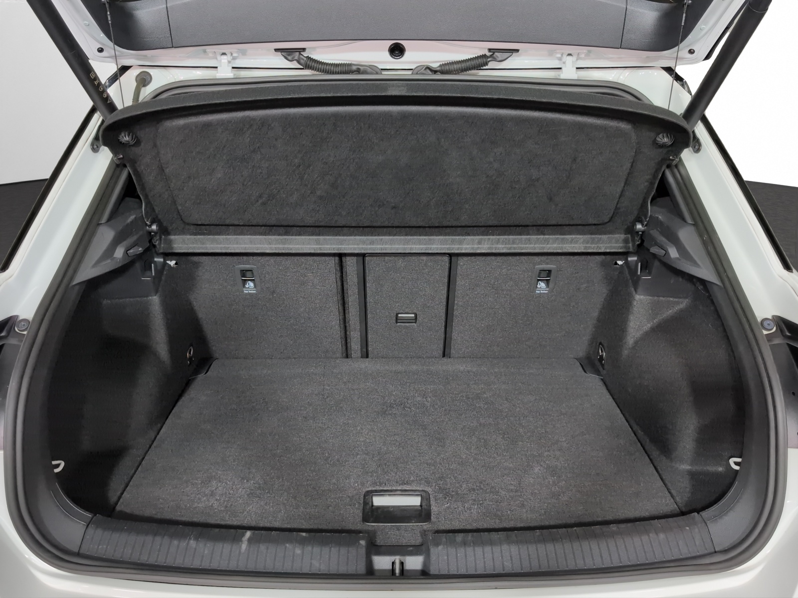VW T-Roc 2.0 TSI R-Line DSG 4Motion-image-14