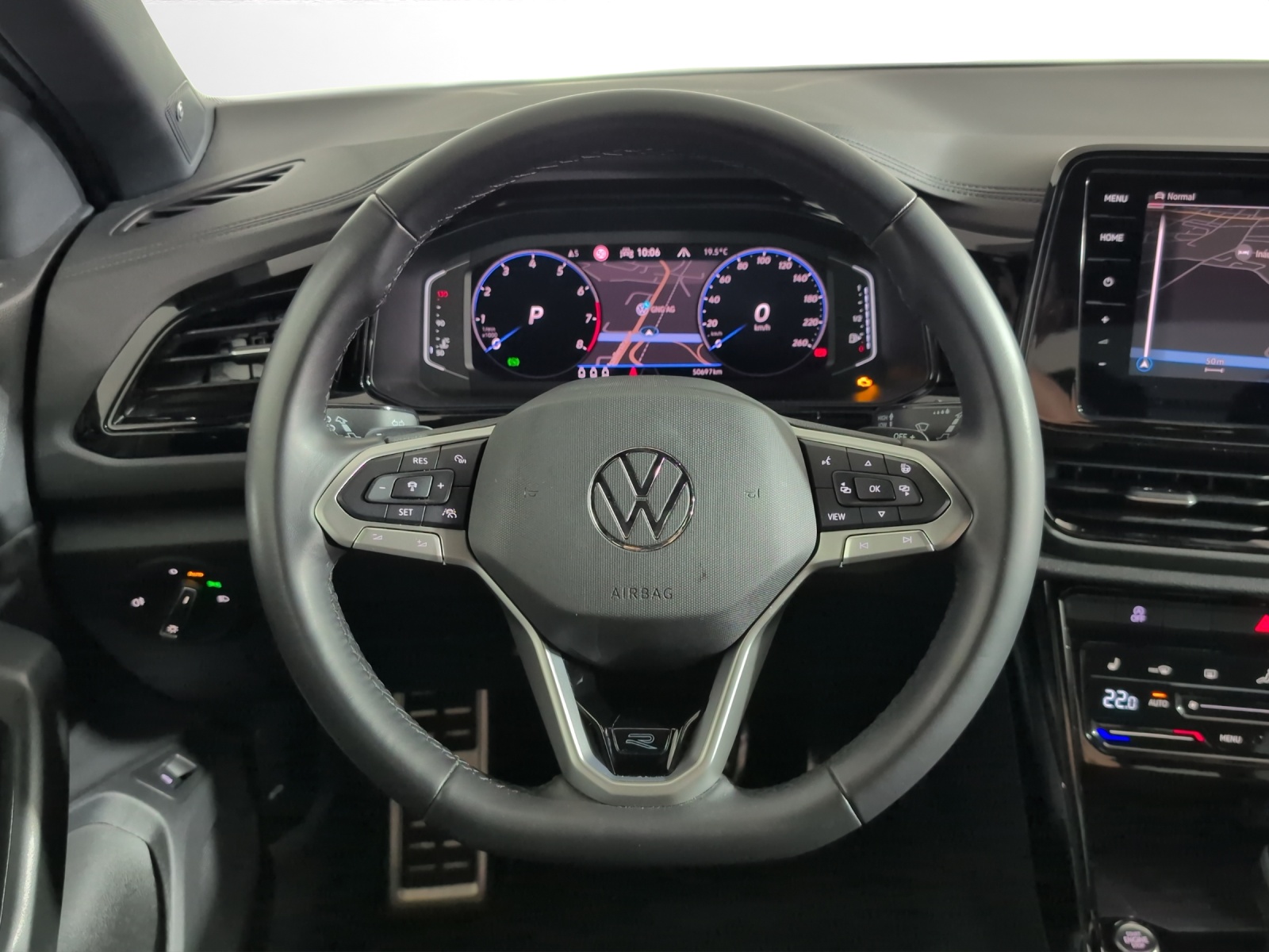 VW T-Roc 2.0 TSI R-Line DSG 4Motion-image-11