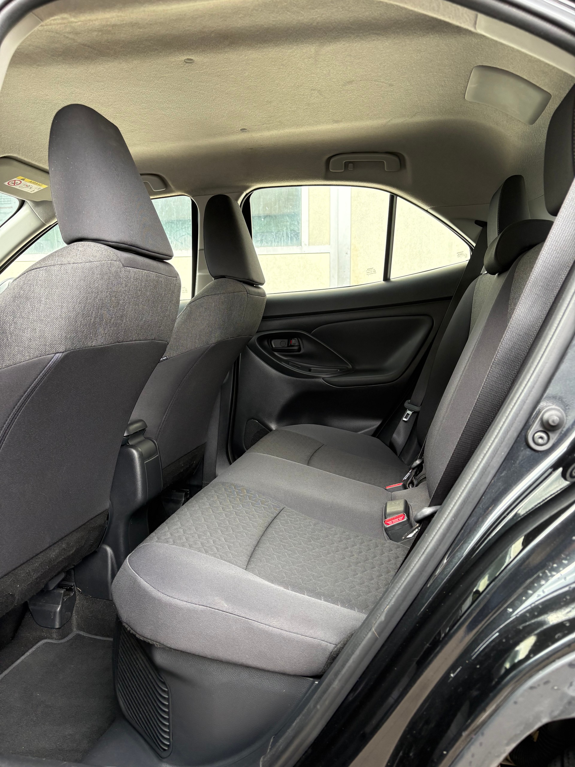 TOYOTA Yaris Cross 1.5 Comfort e-CVT-image-6