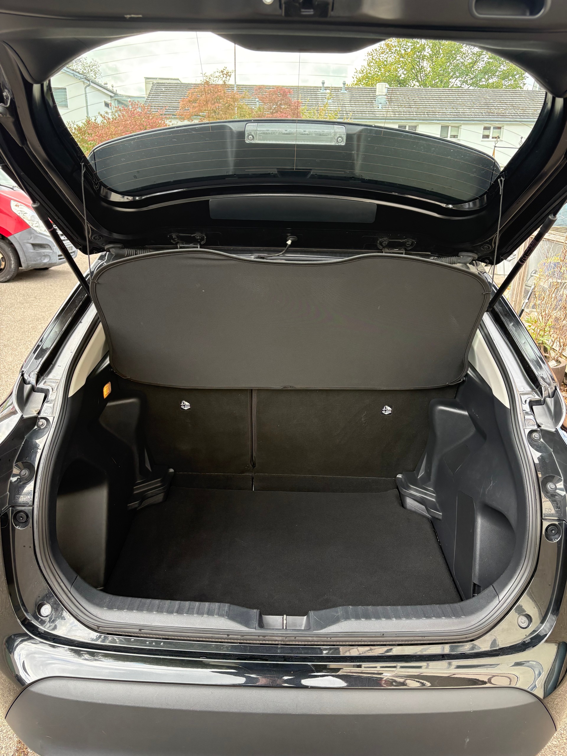 TOYOTA Yaris Cross 1.5 Comfort e-CVT-image-15
