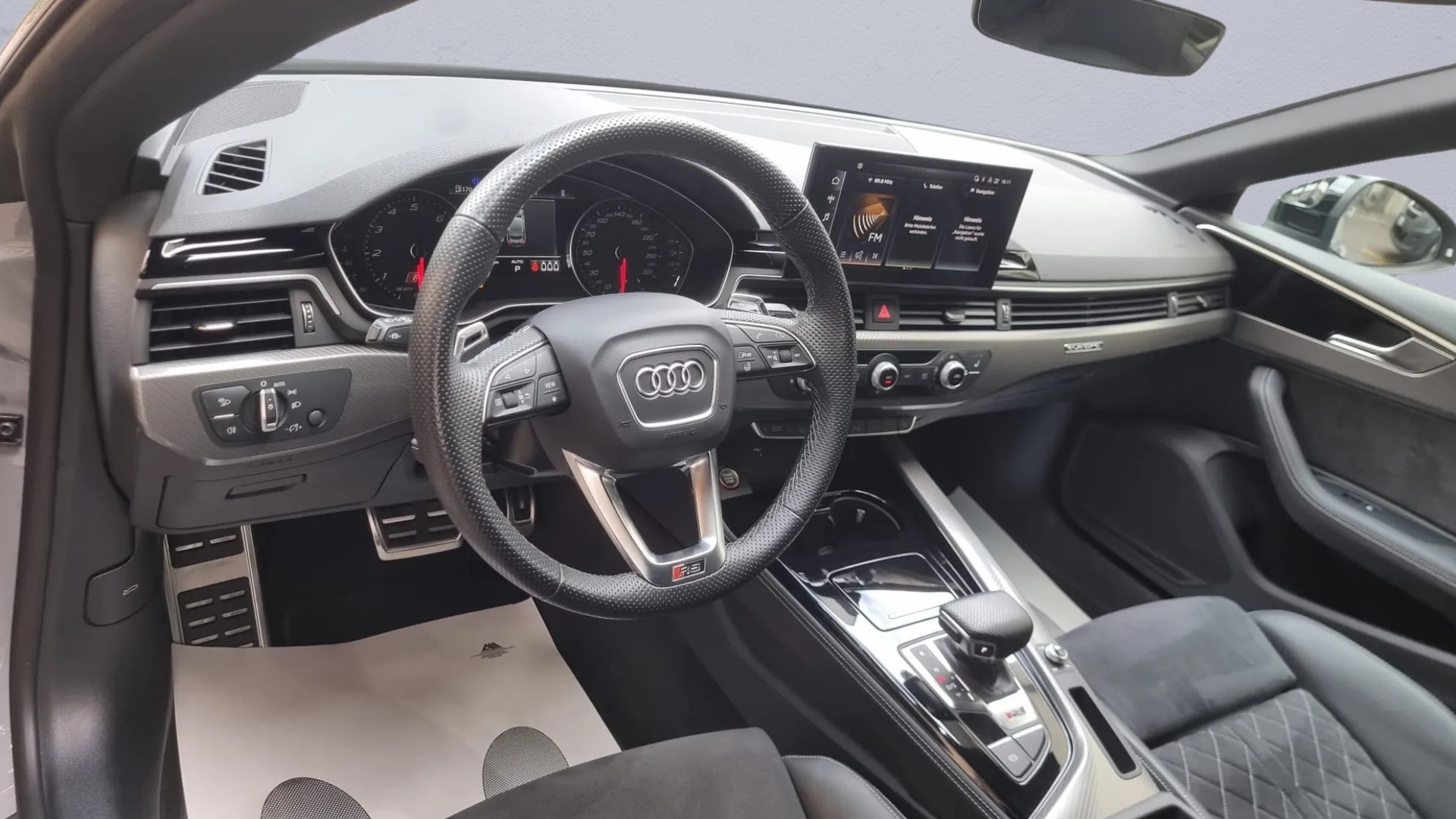 AUDI RS5 Sportback 2.9 TFSI quattro tiptronic-image-7