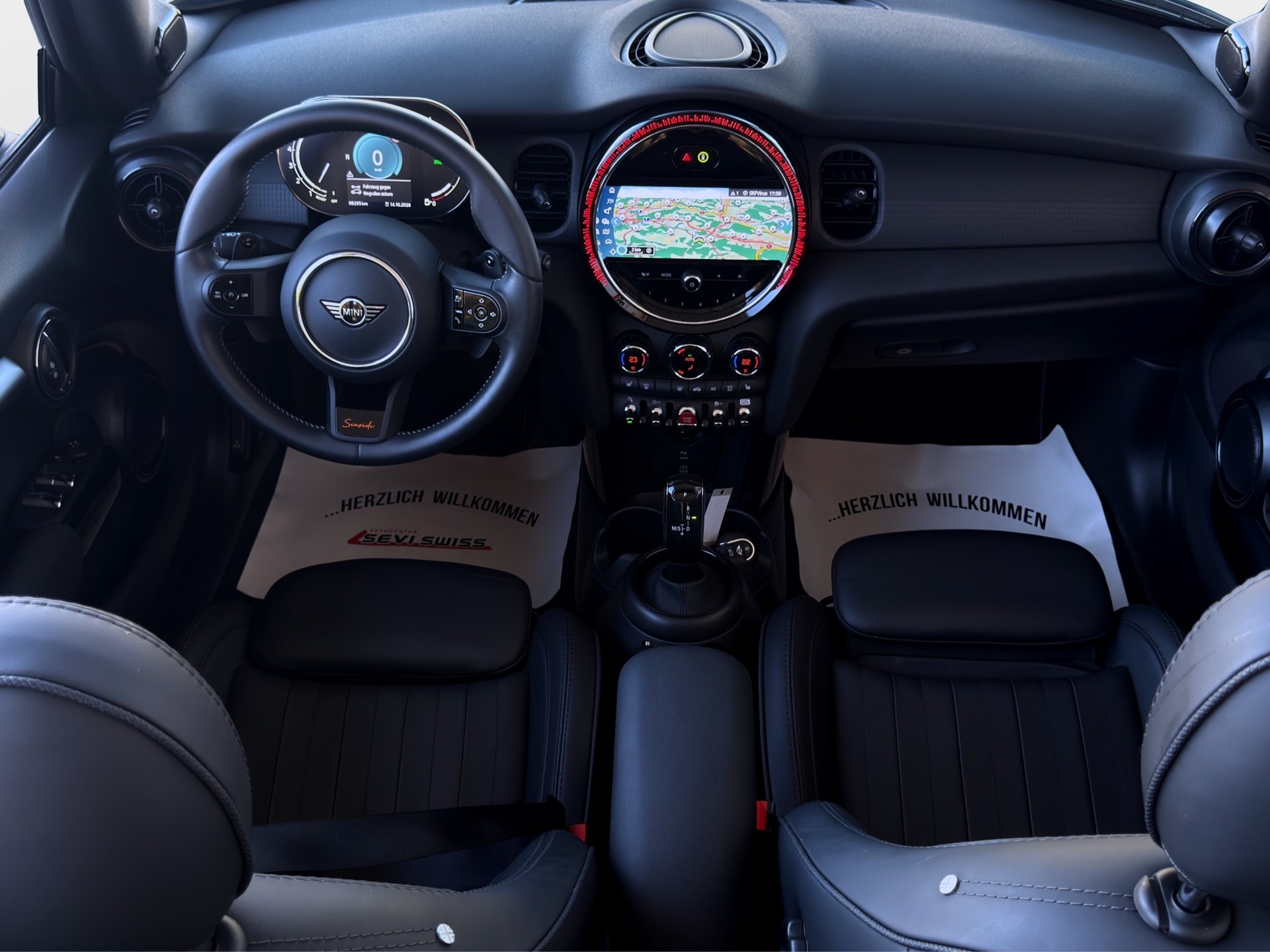 MINI Cooper S Cabriolet DKG*Ab MFK,1 Jahr oder 20'000km Garantie auf Motor und Getriebe*-image-13