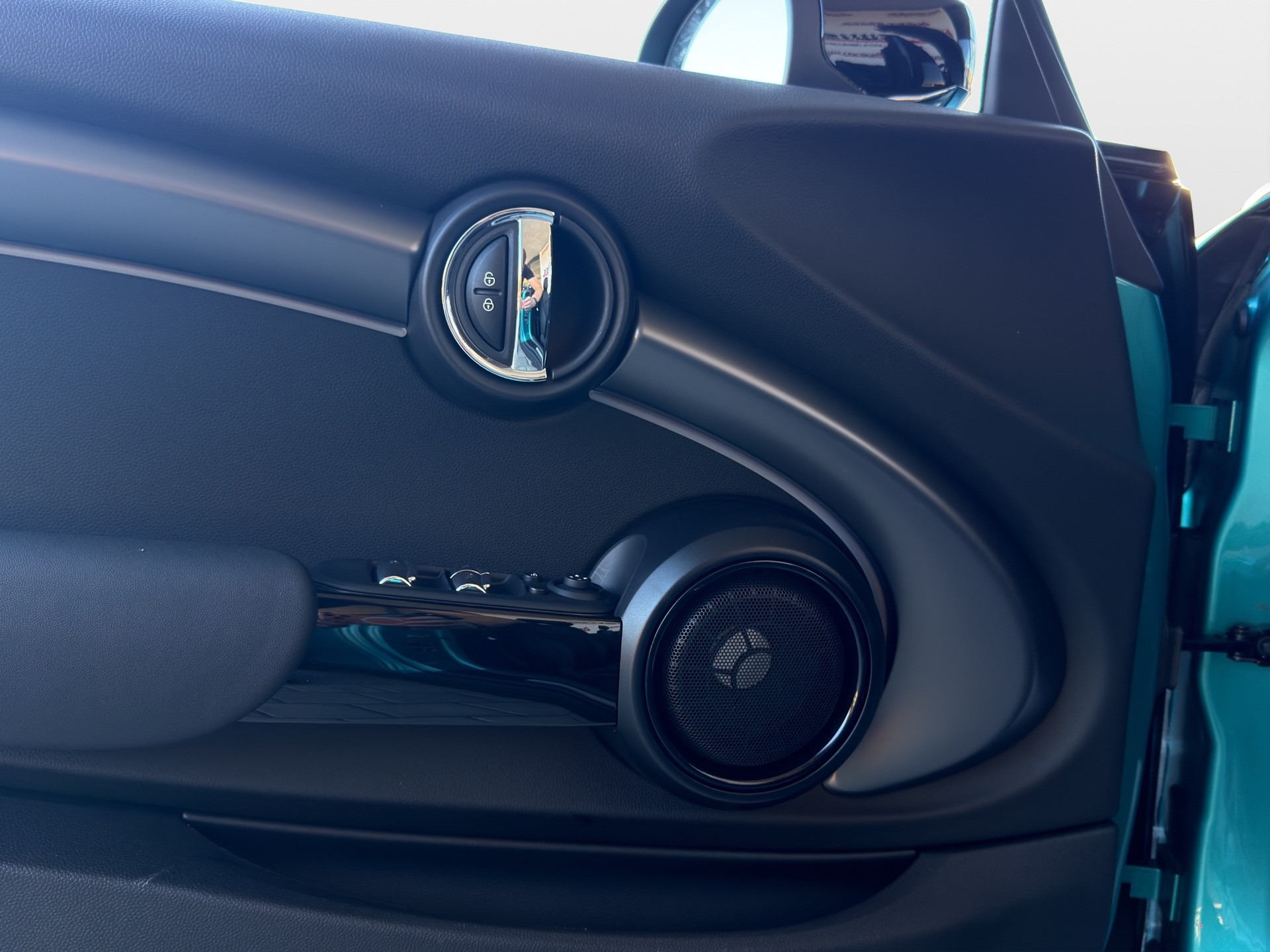 MINI Cooper S Cabriolet DKG*Ab MFK,1 Jahr oder 20'000km Garantie auf Motor und Getriebe*-image-10