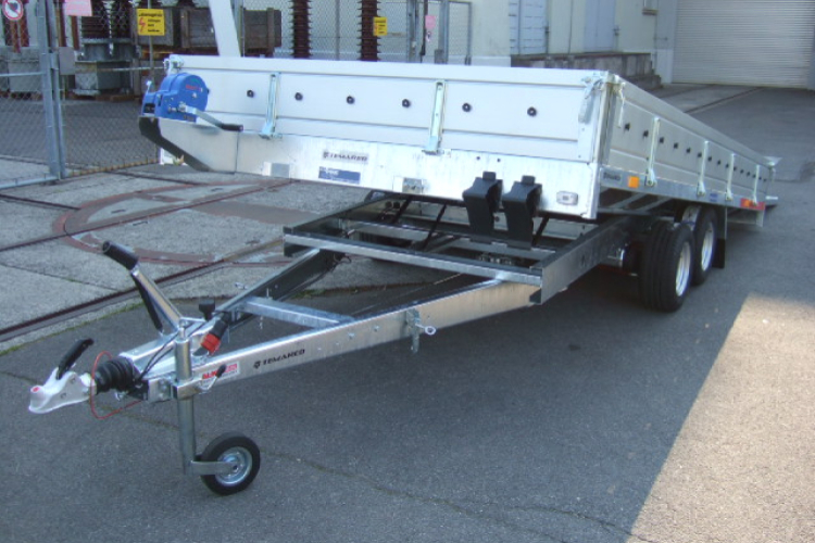 TEMARED Carkeeper 4020 P 3000kg mit Holzboden und Bordwände-image-5