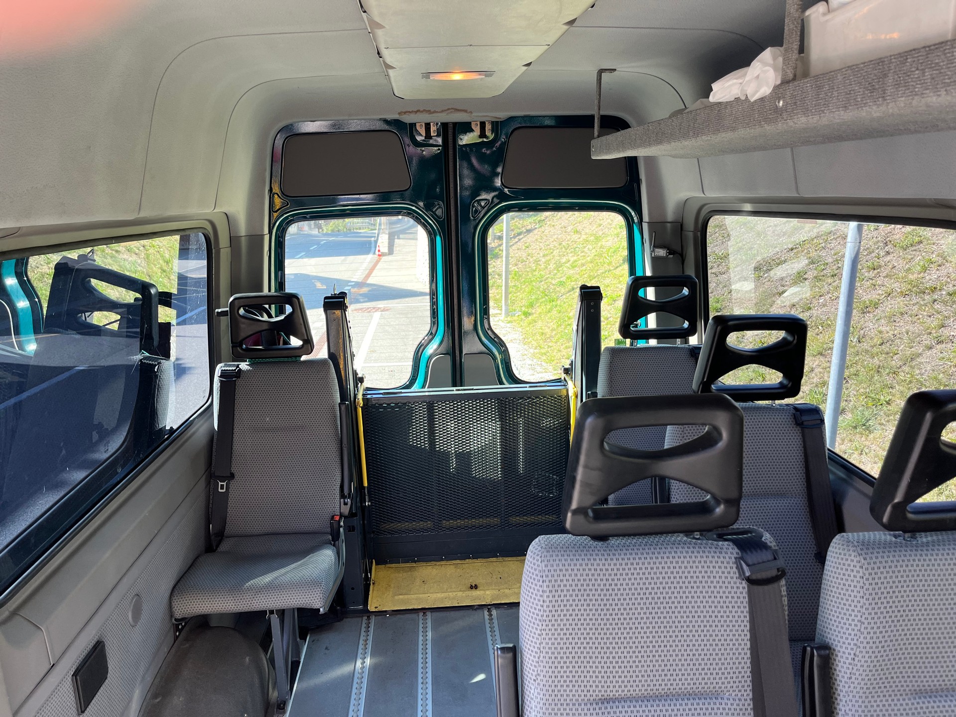MERCEDES-BENZ Sprinter-image-4