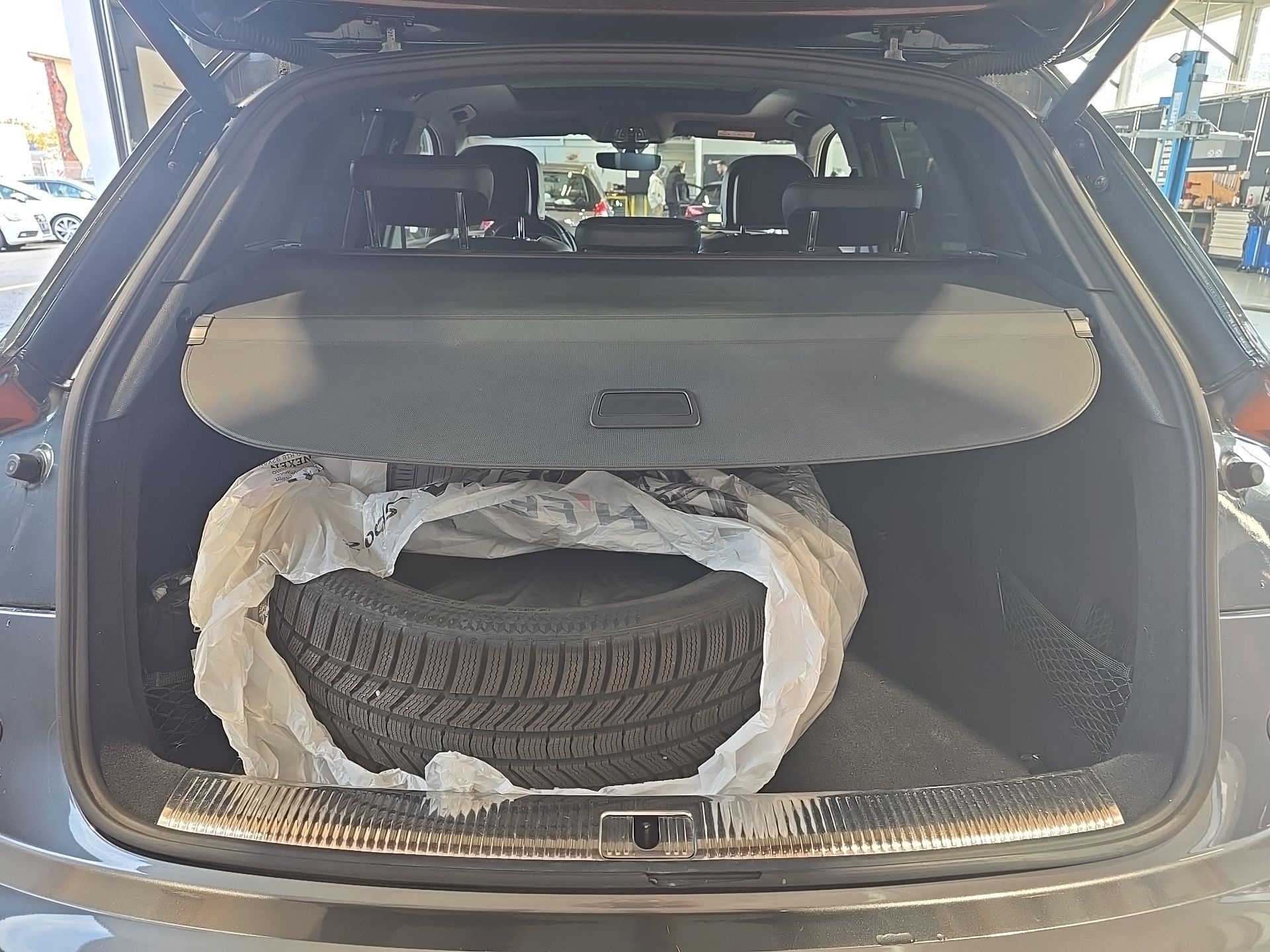 AUDI SQ5 3.0 TFSI quattro S-tronic-image-25