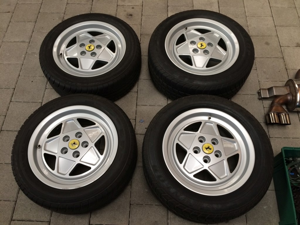 FERRARI Mondial 3.2 Cabriolet Quattrovalvole-image-12