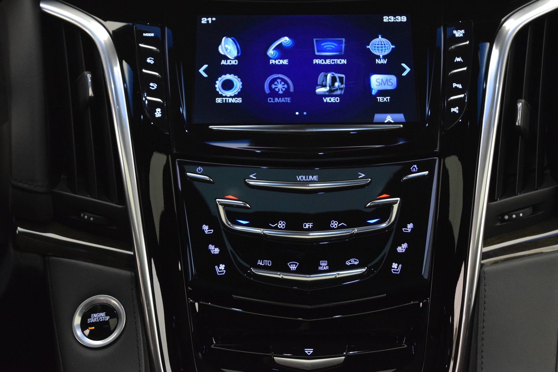 CADILLAC Escalade 6.2 ESV Platinum-image-14