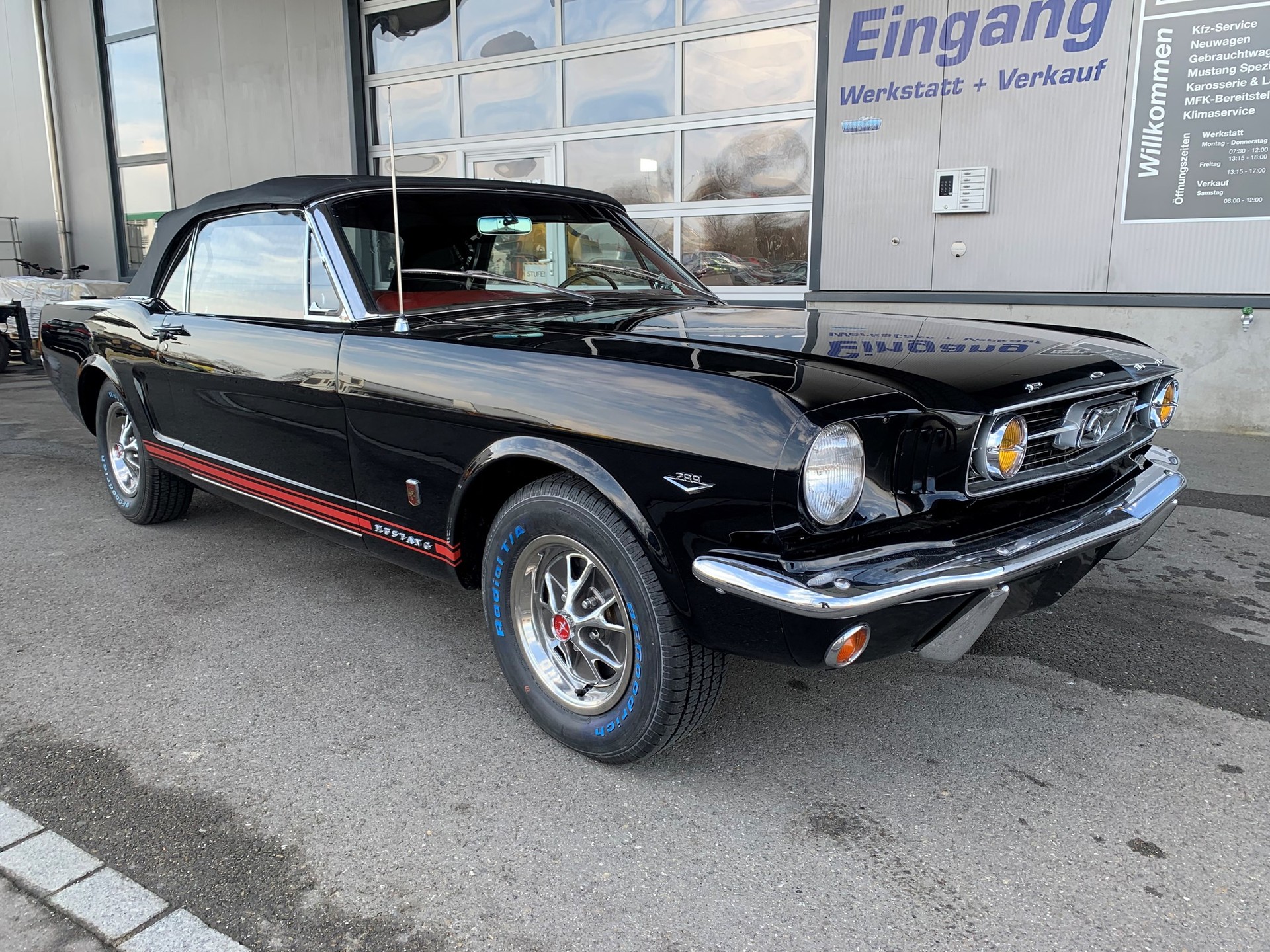 FORD MUSTANG Convertible 289-image-2