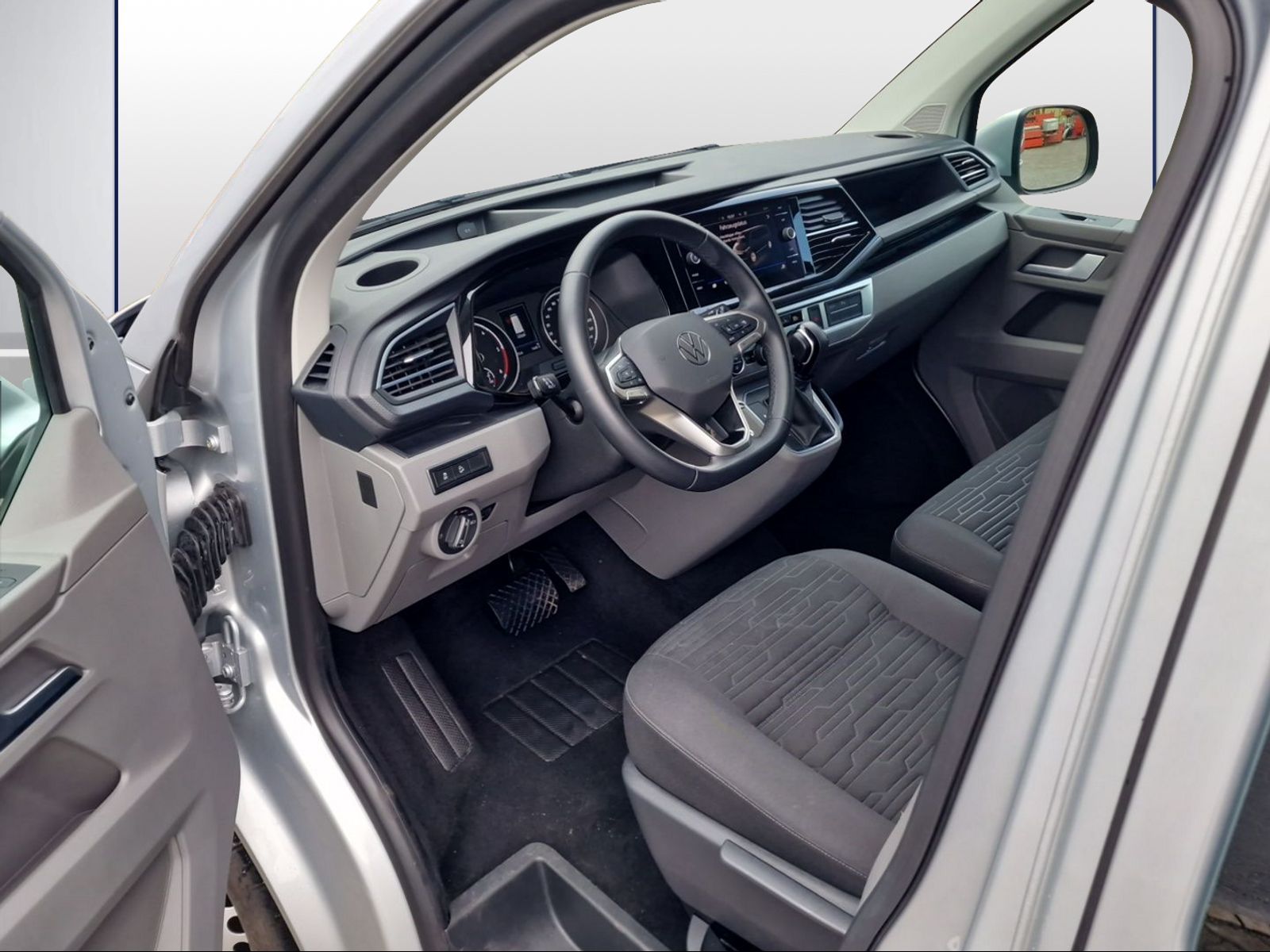 VW T6.1 Caravelle 2.0 TDI Comfortline 4Motion DSG LWB-image-5