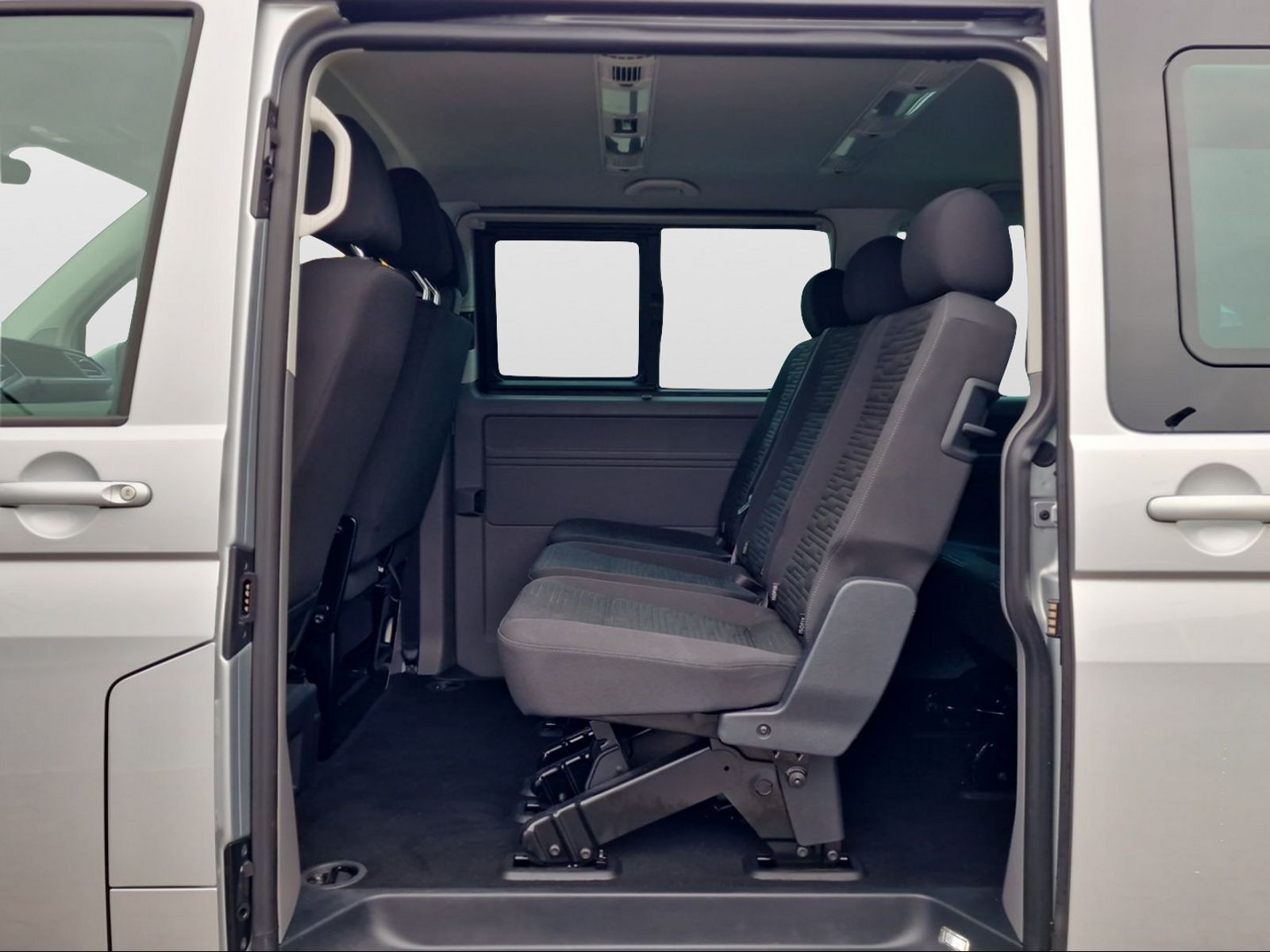 VW T6.1 Caravelle 2.0 TDI Comfortline 4Motion DSG LWB-image-10