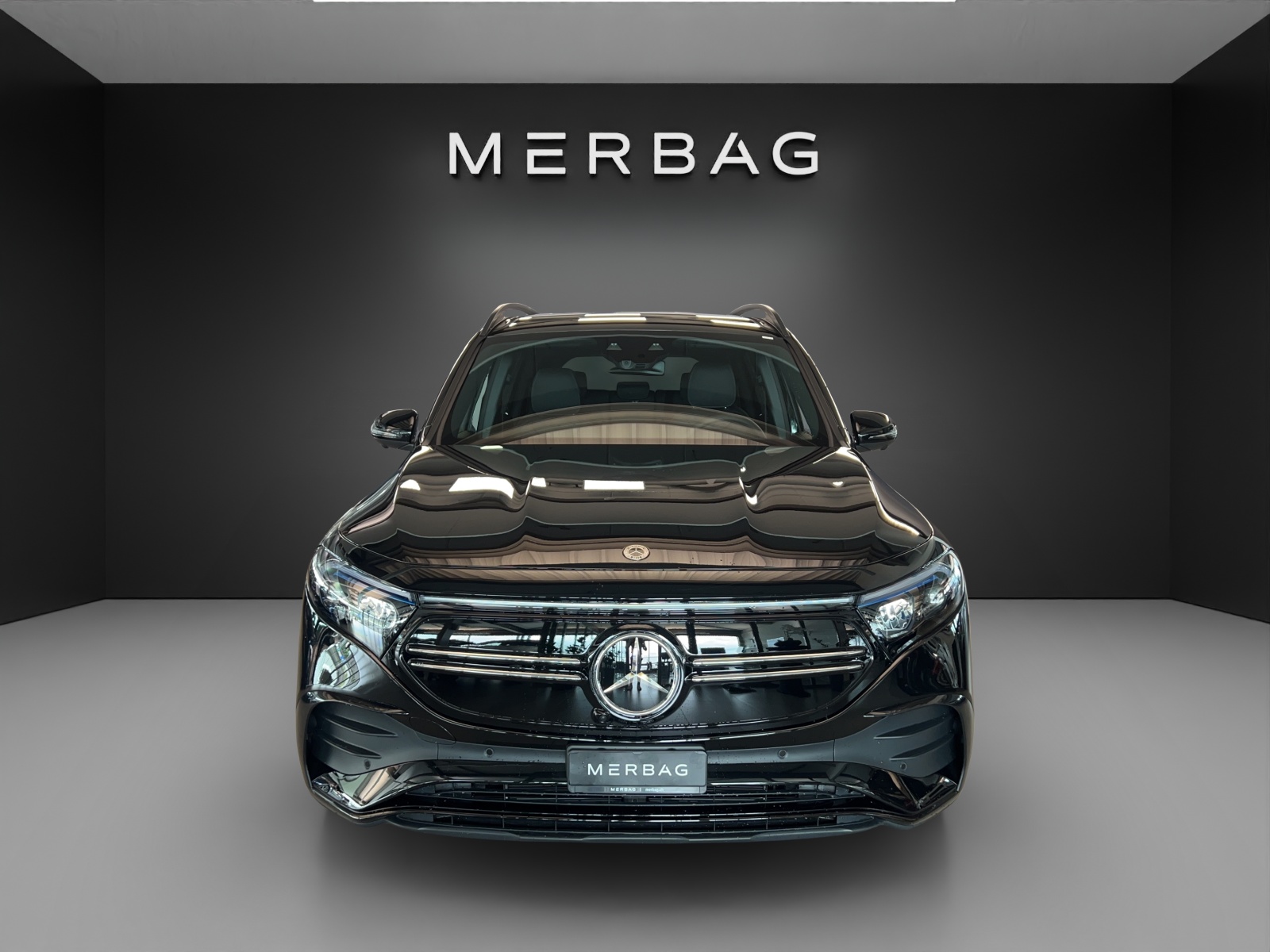 MERCEDES-BENZ EQB 350 4M Swiss Star-image-2