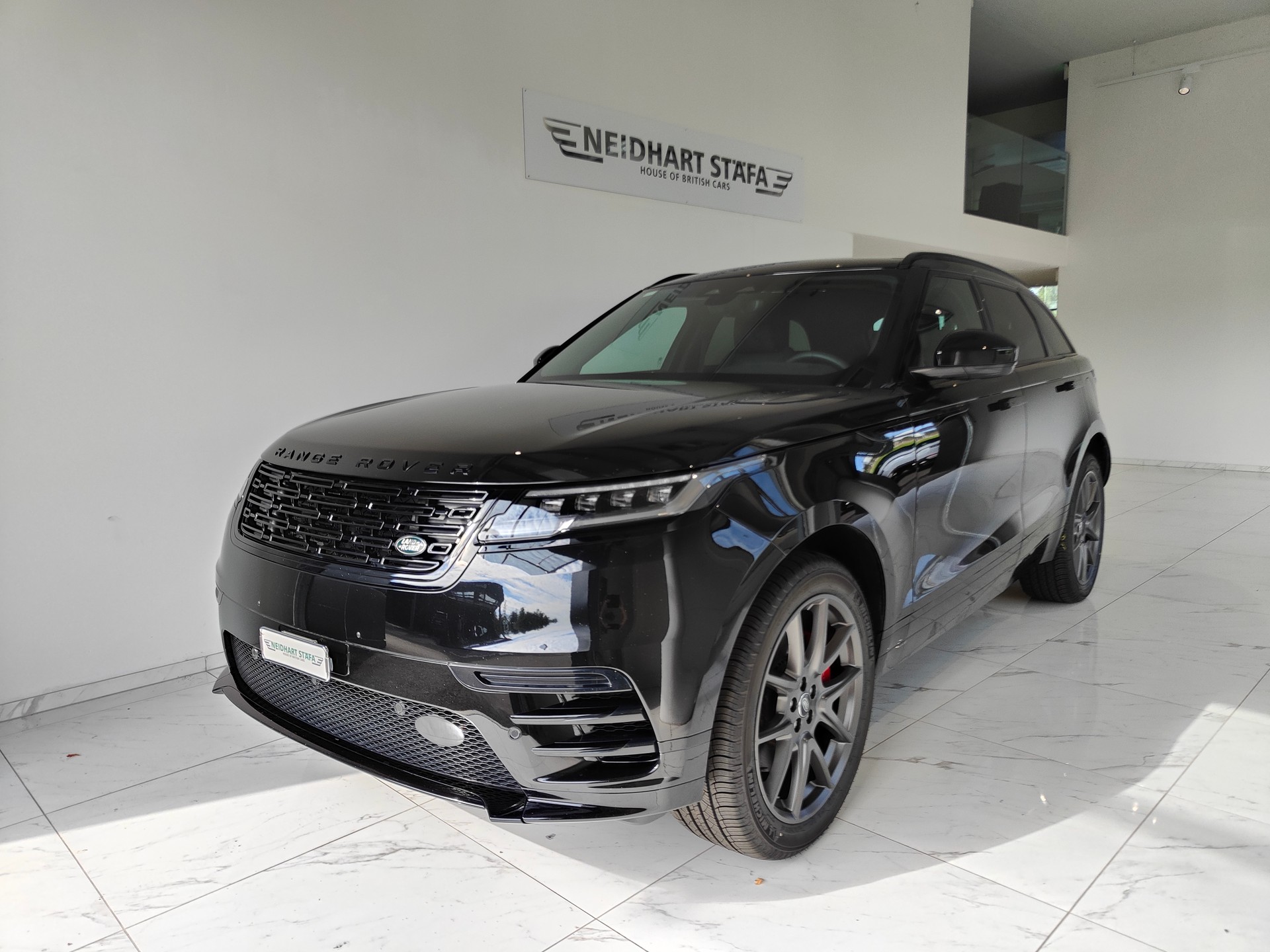 LAND ROVER Range Rover Velar P400e 2.0 I4 PHEV Dynamic HSE Automatic-image-1