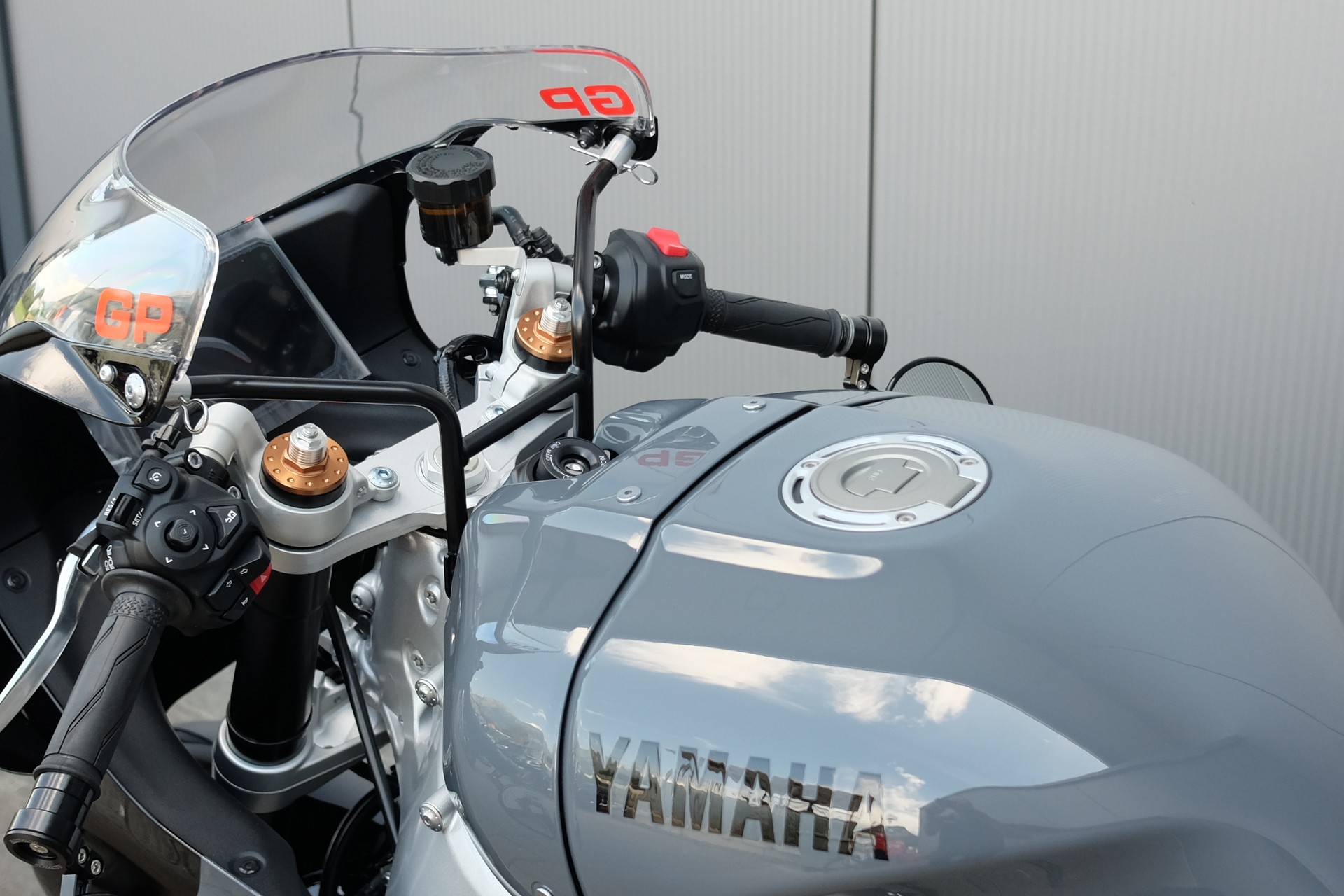 YAMAHA XSR 900 GP-image-8