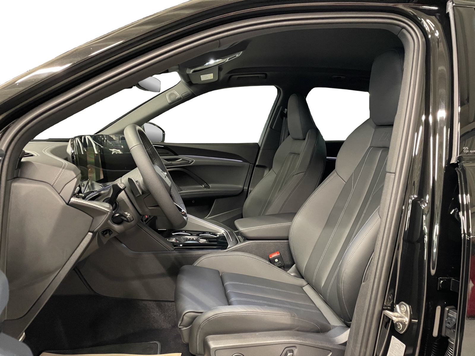 AUDI Q5 TDI quattro 150 kW S-tronic-image-9