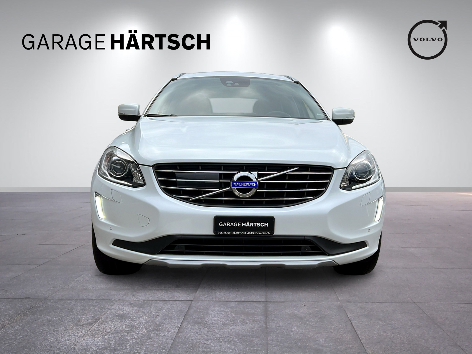 VOLVO XC60 2.0 T6 Executive Plus AWD S/S-image-9