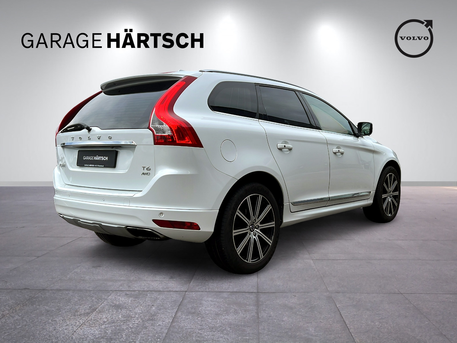 VOLVO XC60 2.0 T6 Executive Plus AWD S/S-image-6