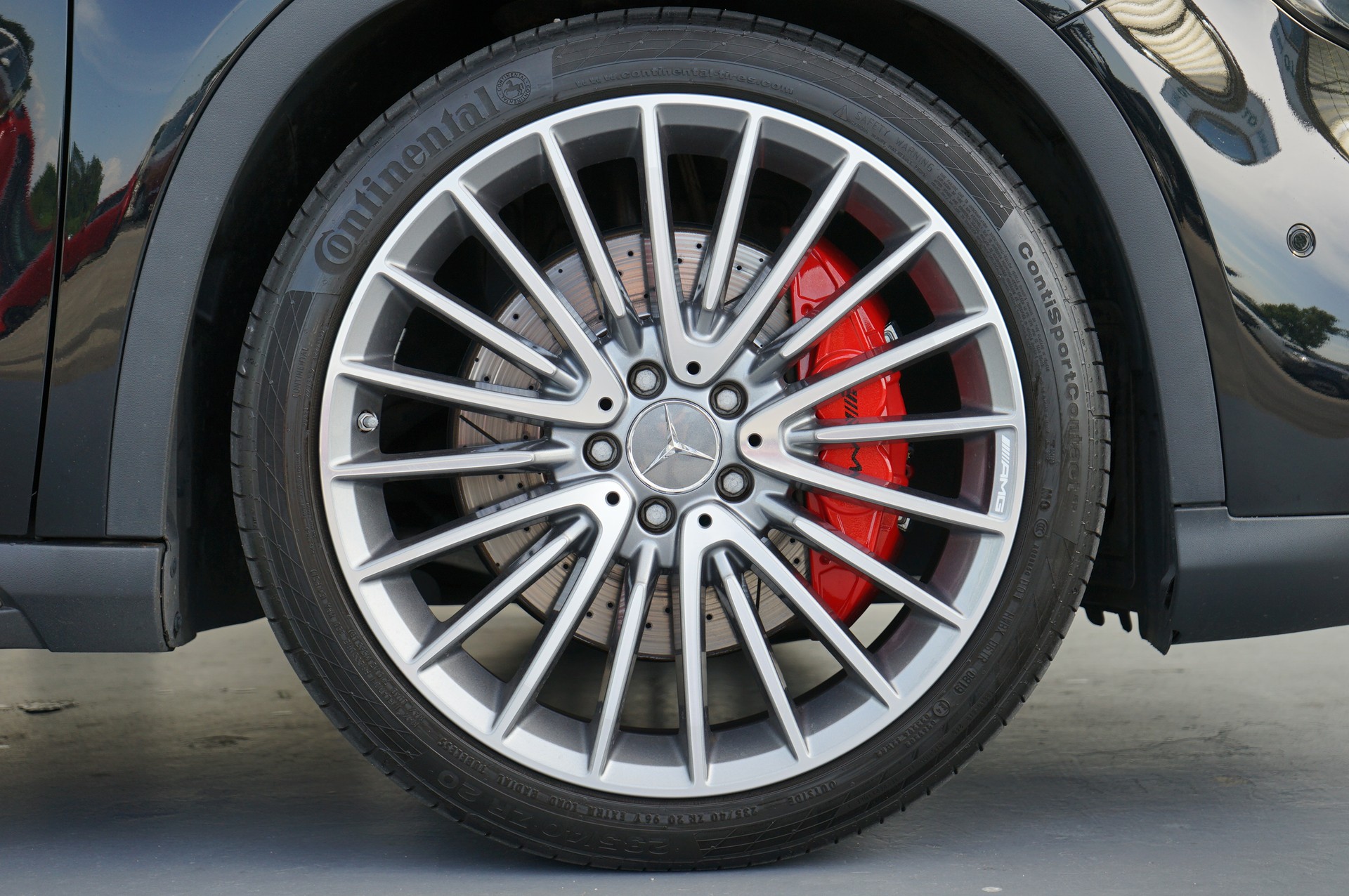 MERCEDES-BENZ GLA 45 AMG 4Matic 381PS-image-9