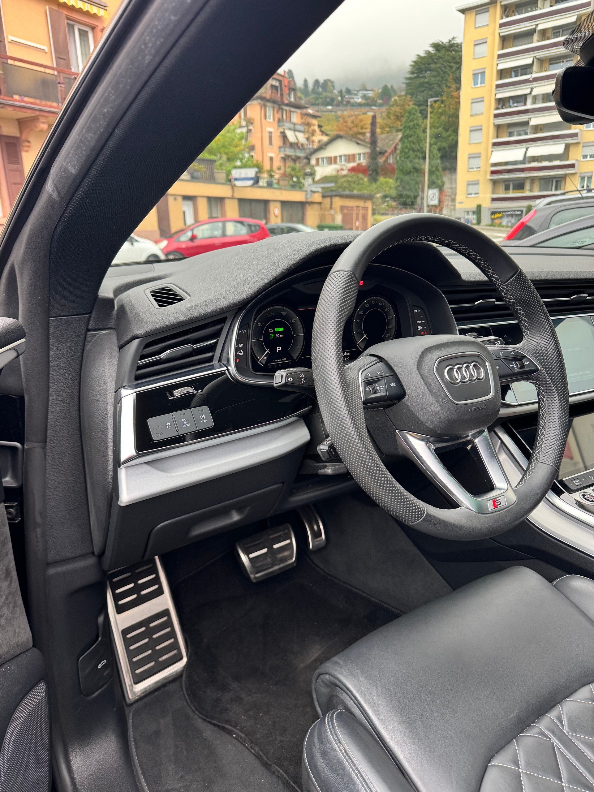 AUDI Fsi e quattro phev-image-3