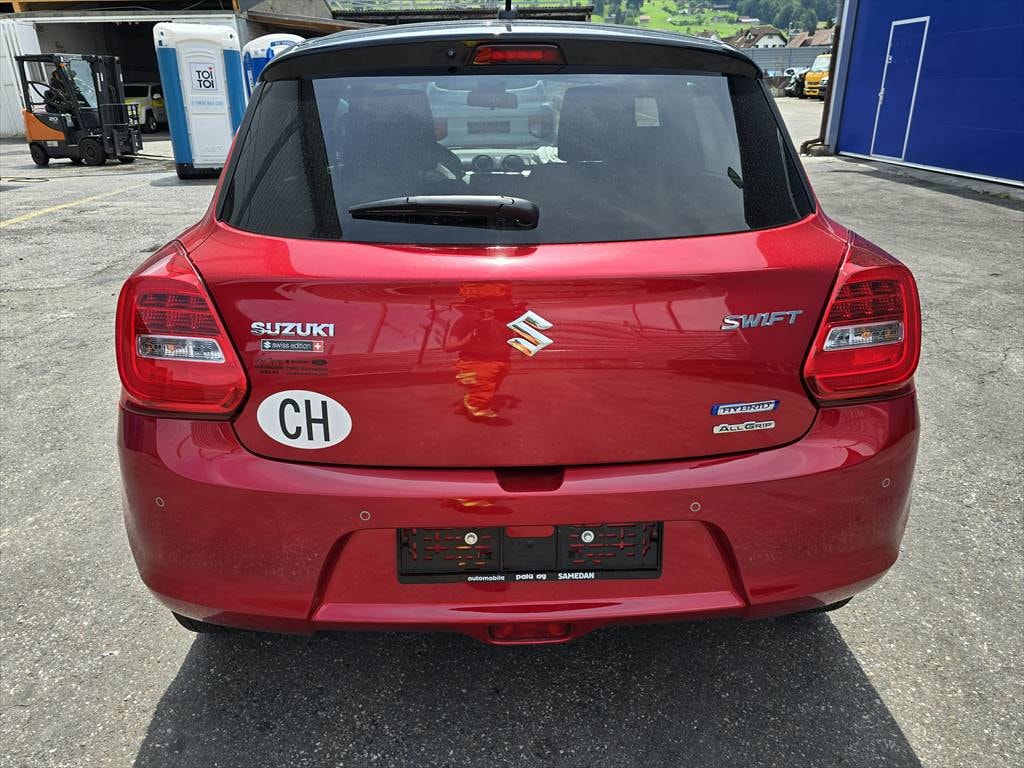 SUZUKI Swift 1.2 Compact + 4x4 Hybrid-image-3