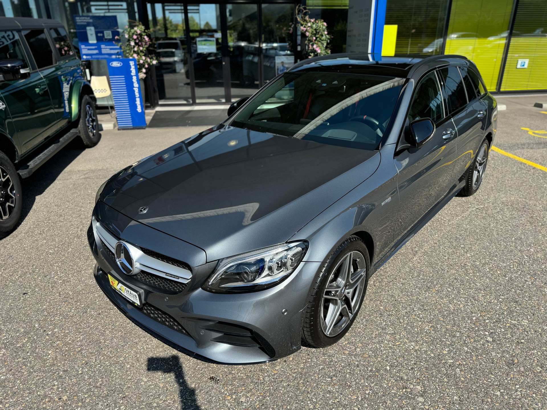 MERCEDES-BENZ C 43 AMG 4Matic 9G-Tronic-image-2