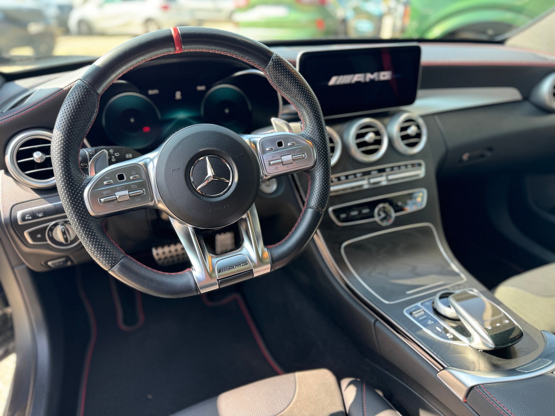 MERCEDES-BENZ C 43 AMG 4Matic 9G-Tronic-image-7