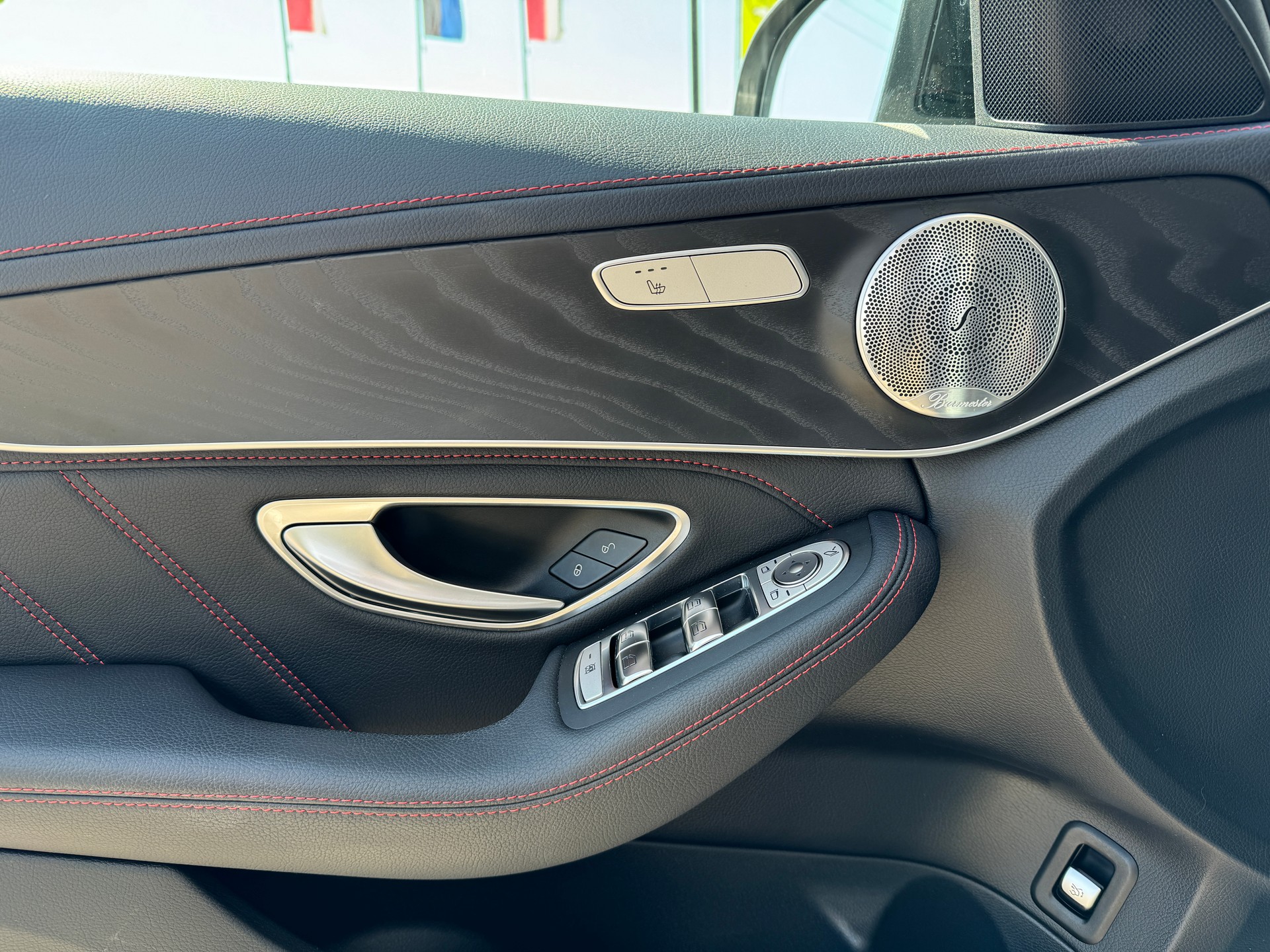MERCEDES-BENZ C 43 AMG 4Matic 9G-Tronic-image-10