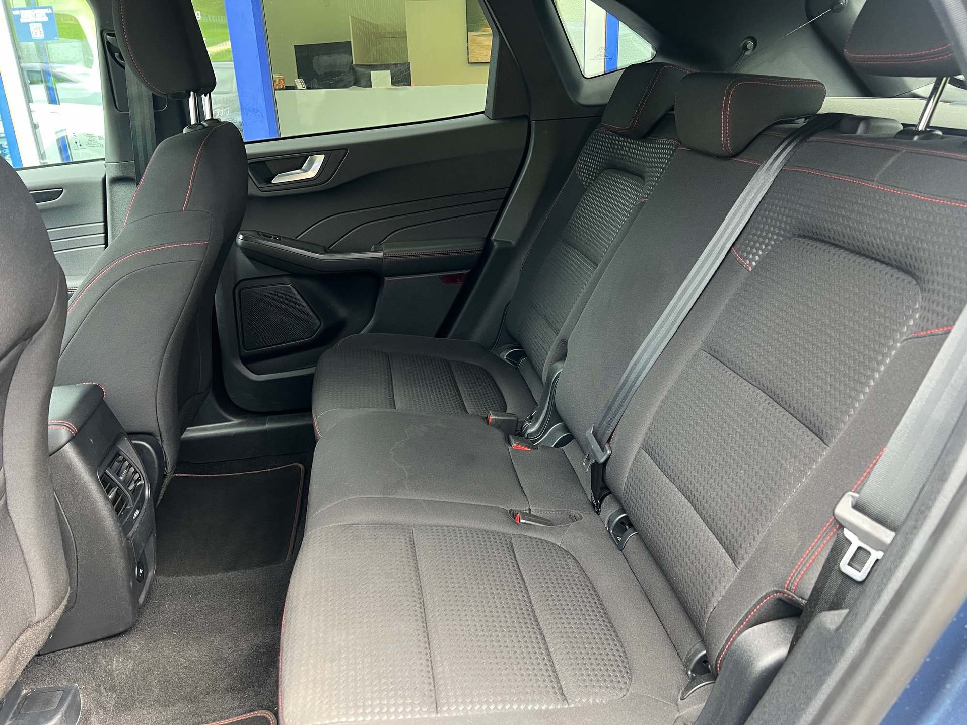 FORD Kuga 2.0 EcoBlue ST-Line-image-6