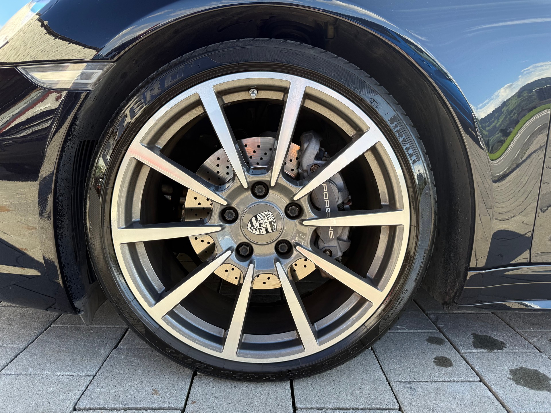 PORSCHE 911 Carrera 4 Cabrio PDK-image-12