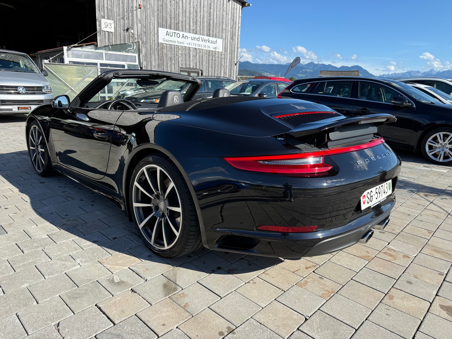 PORSCHE 911 Carrera 4 Cabrio PDK-image-5