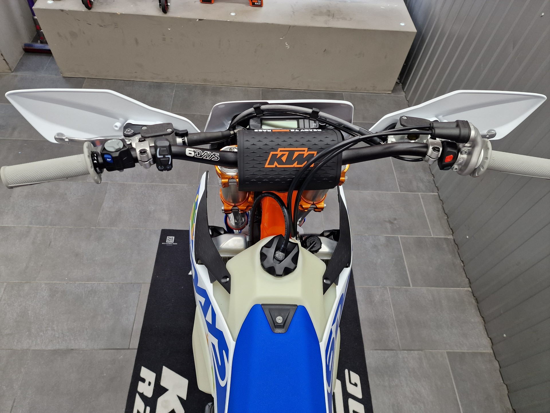 KTM 350 EXC-F 6DAYS-image-7
