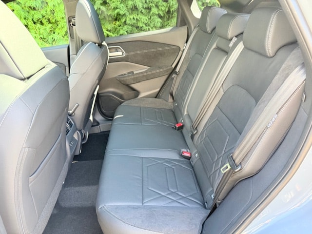 NISSAN Qashqai 1.3 DIG-T 158 N-Design 4x4-image-8