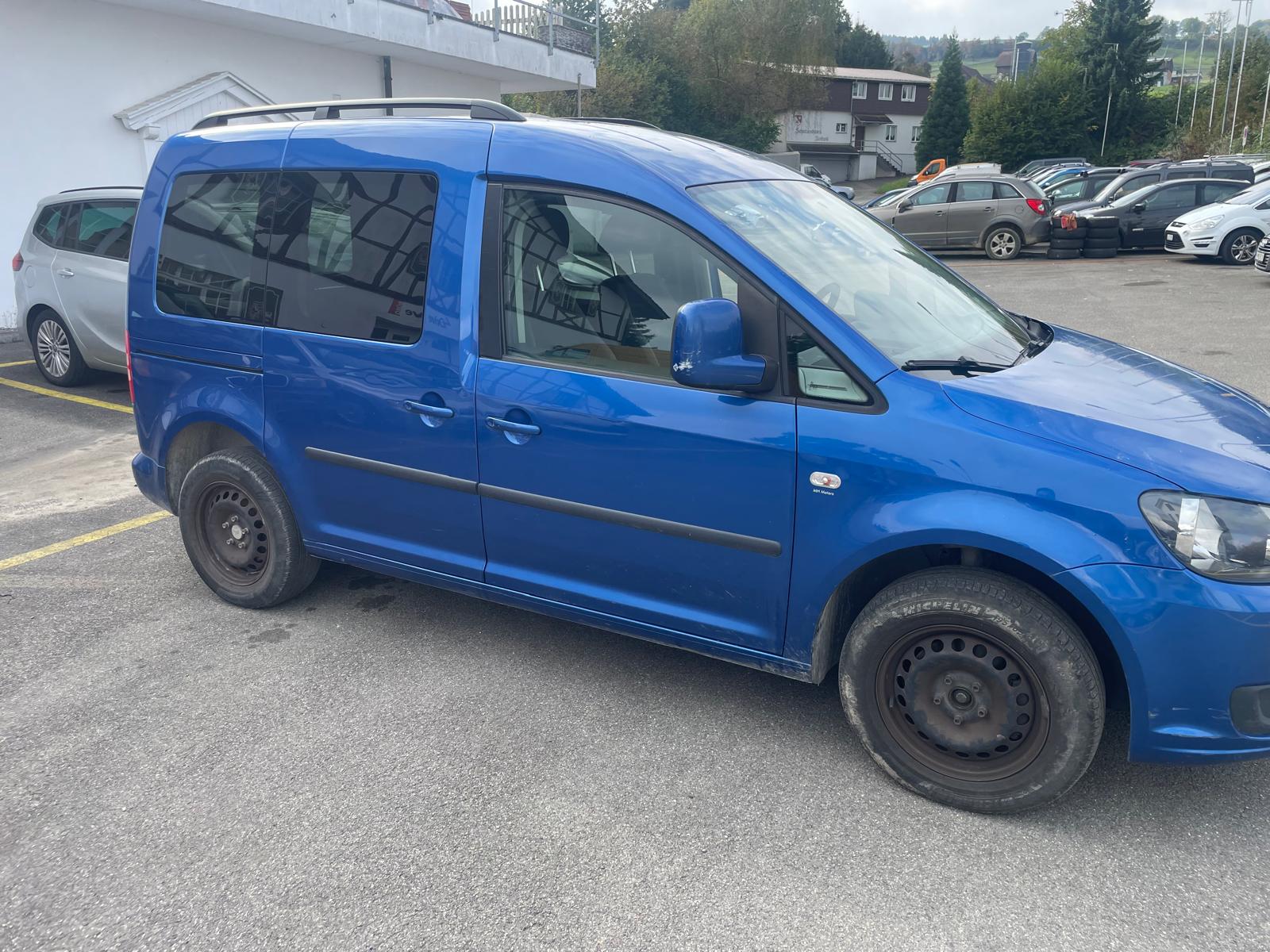 VW Caddy 1.6 TDI Blue Motion Technology Highline DSG-image-1