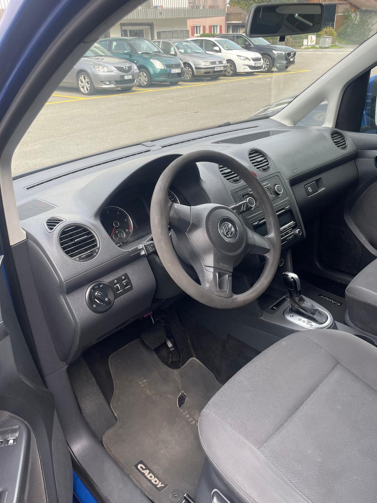 VW Caddy 1.6 TDI Blue Motion Technology Highline DSG-image-12