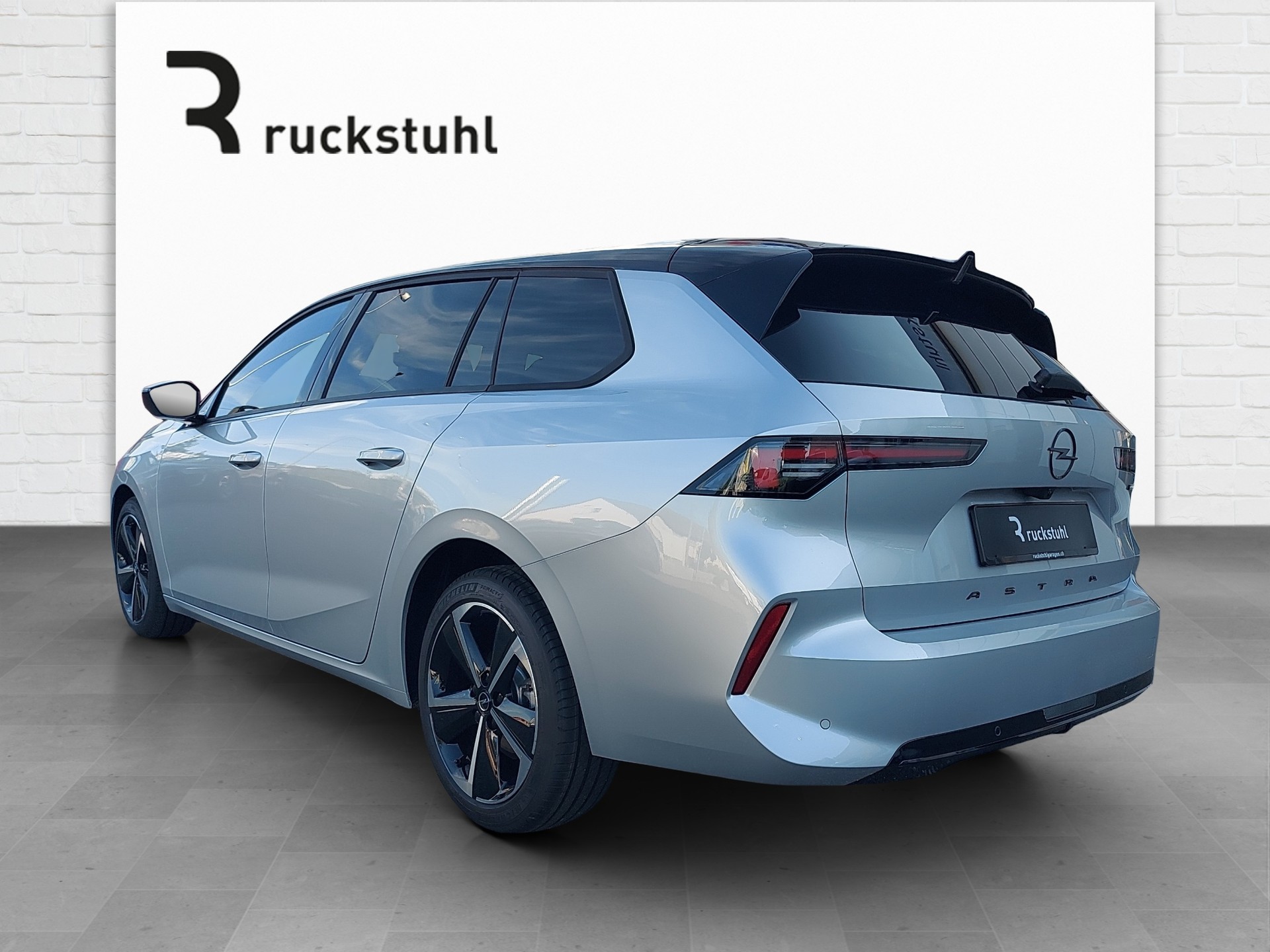 OPEL Astra Sports Tourer 1.2 T Hybrid GS-image-3