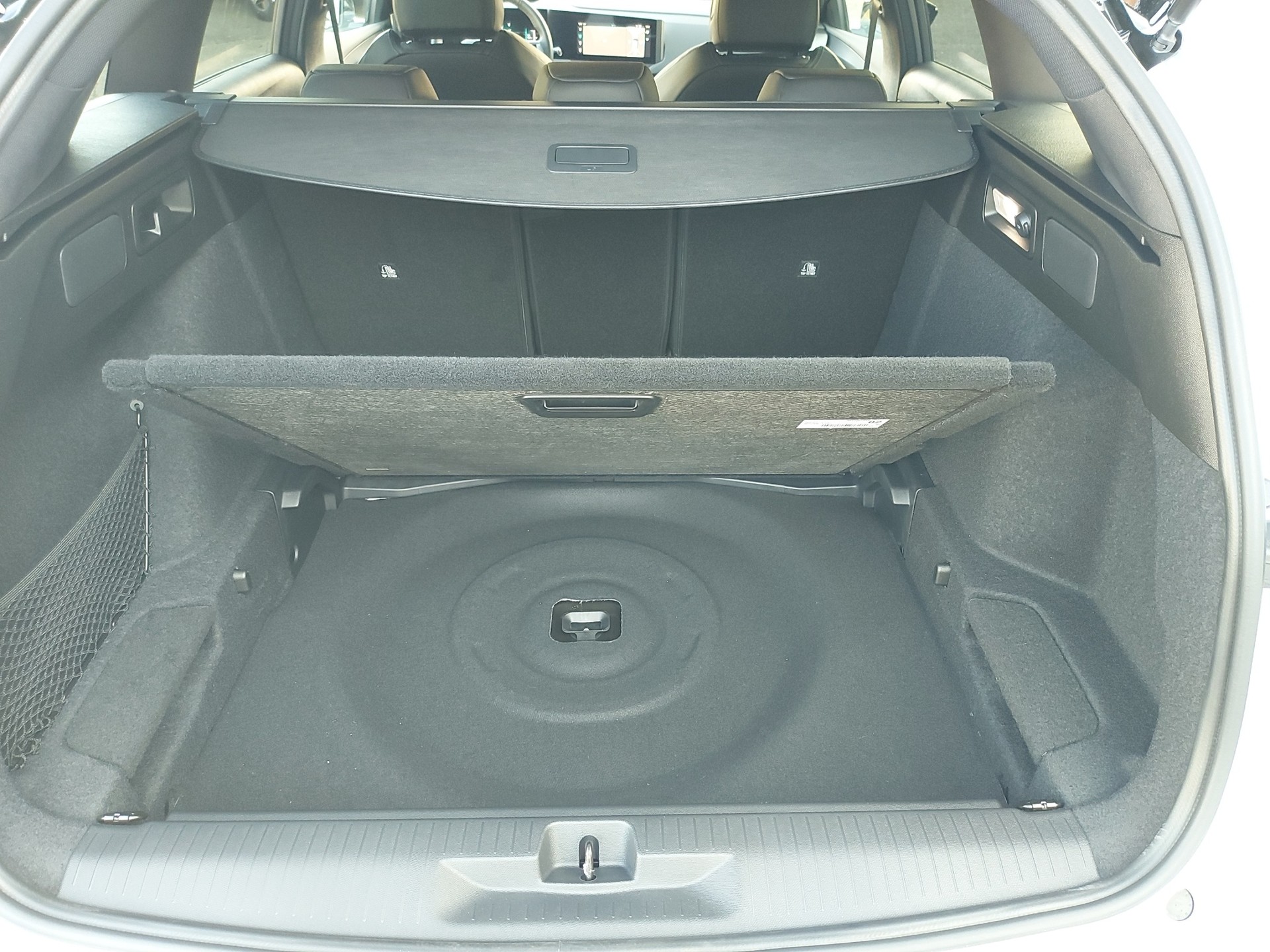 OPEL Astra Sports Tourer 1.2 T Hybrid GS-image-11
