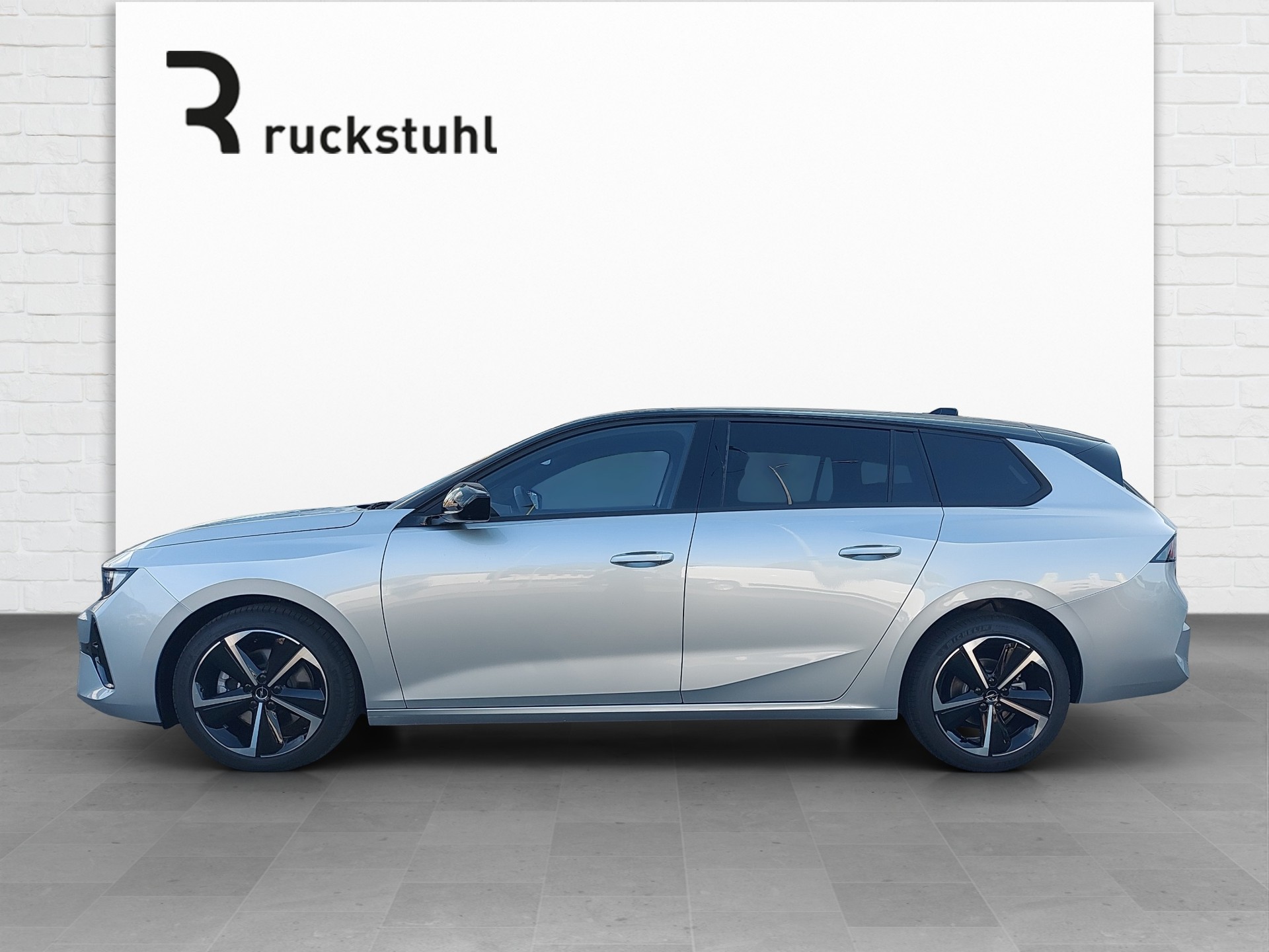 OPEL Astra Sports Tourer 1.2 T Hybrid GS-image-2