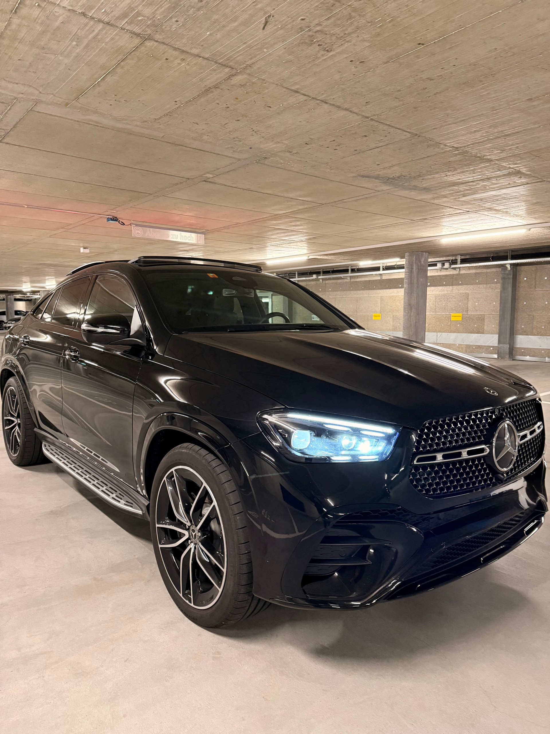 MERCEDES-BENZ GLE Coupé 450 d 4Matic+ TOP Ausstattung-image-2