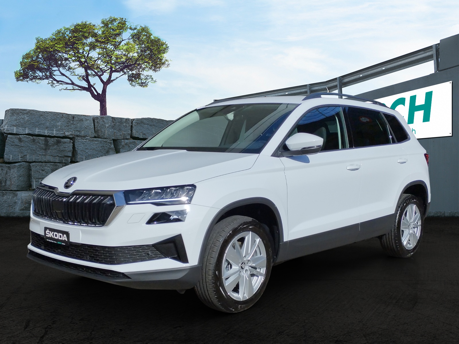 SKODA Karoq 1.5 TSI Selection-image-0