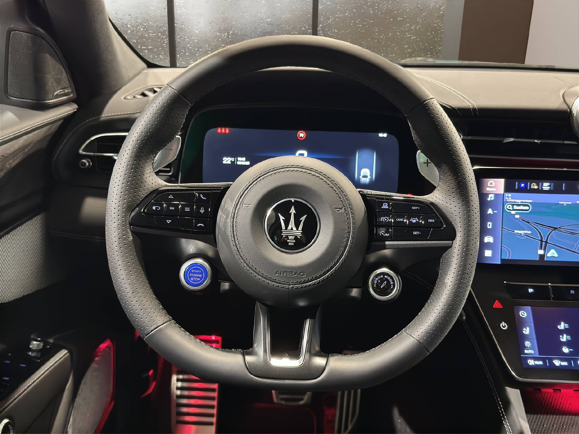 MASERATI Grecale 2.0 Hybrid Modena-image-9