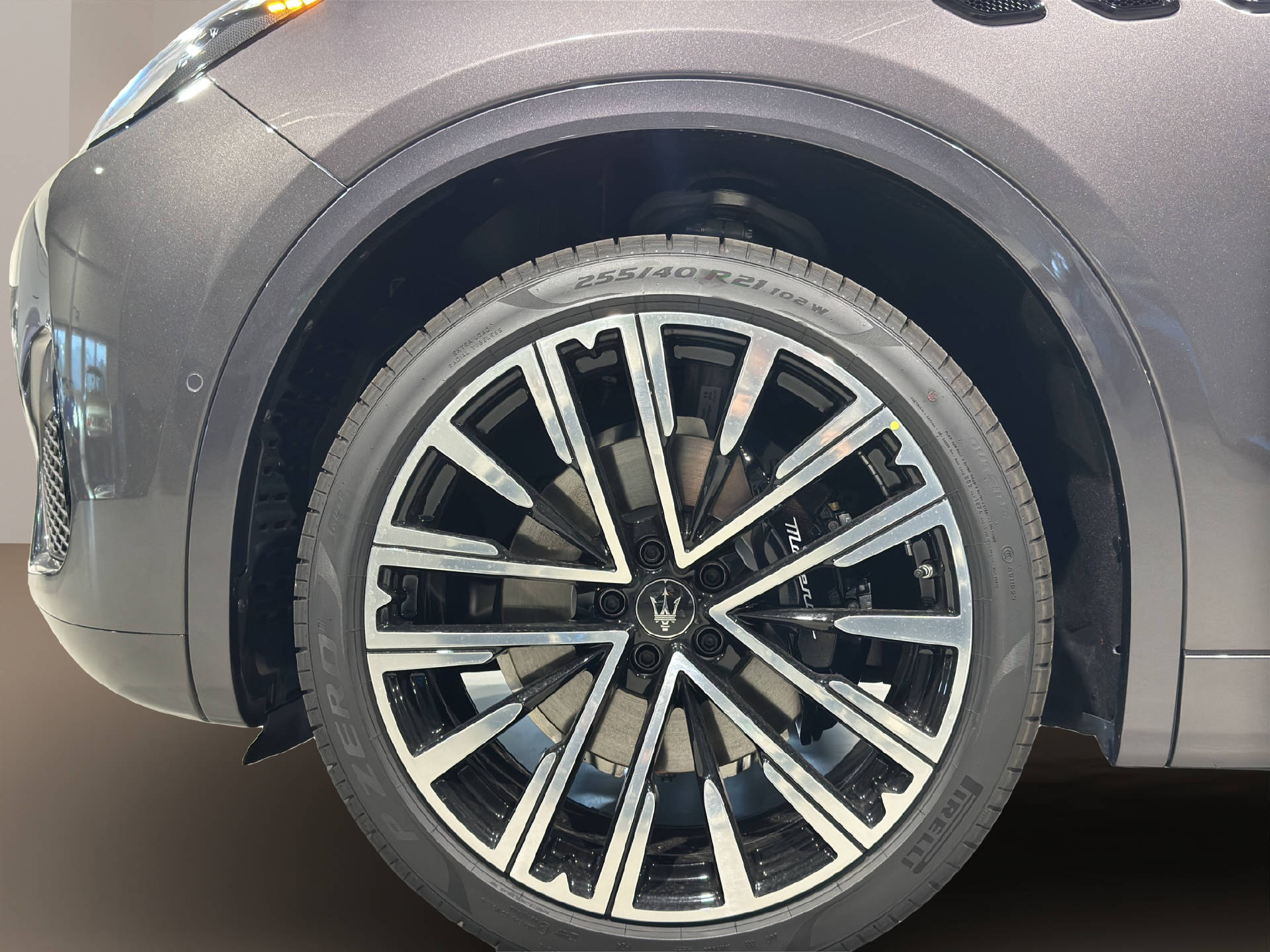 MASERATI Grecale 2.0 Hybrid Modena-image-18