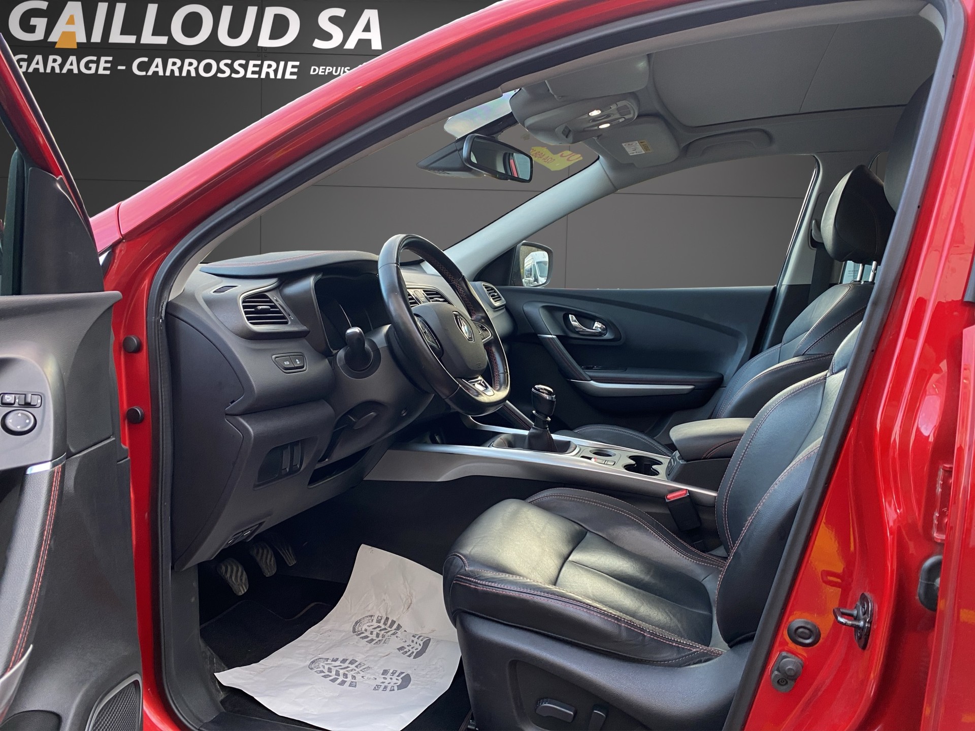 RENAULT Kadjar 1.6 16V Turbo Swiss Edition-image-7
