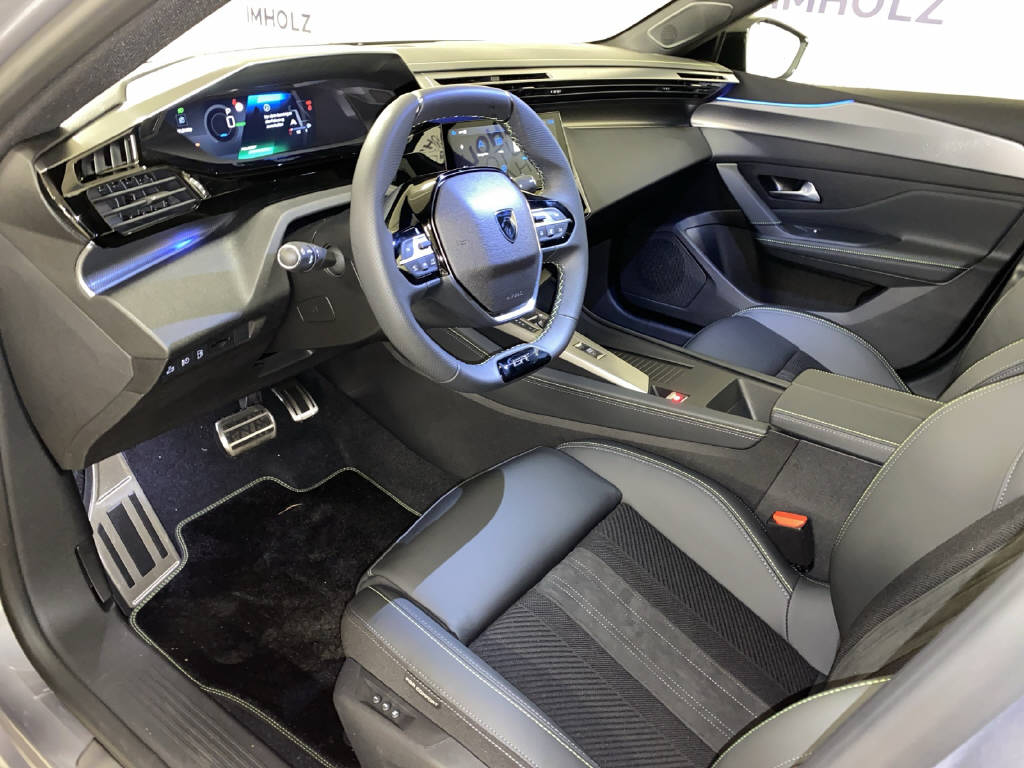 PEUGEOT 308 SW 1.6 PHEV 195 GT-image-15