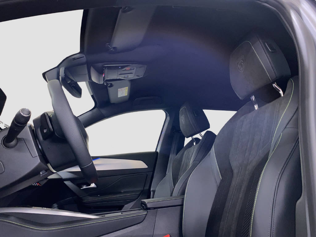 PEUGEOT 308 SW 1.6 PHEV 195 GT-image-6