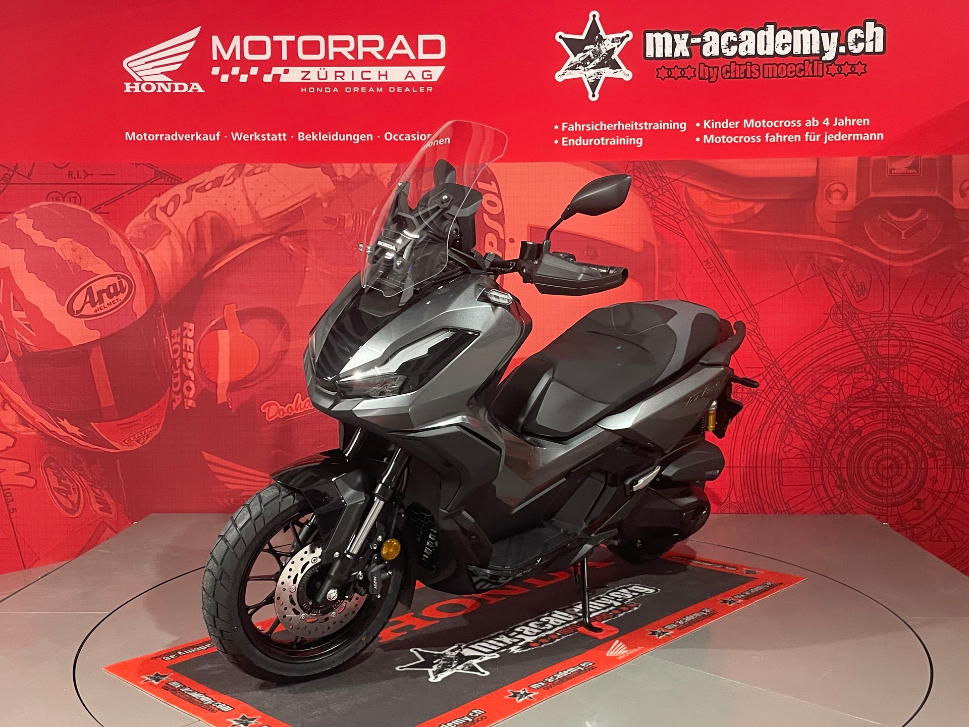 HONDA *ADV350**Modell 2026**Neufahrzeug**Iridium Grey Metallic*-image-4