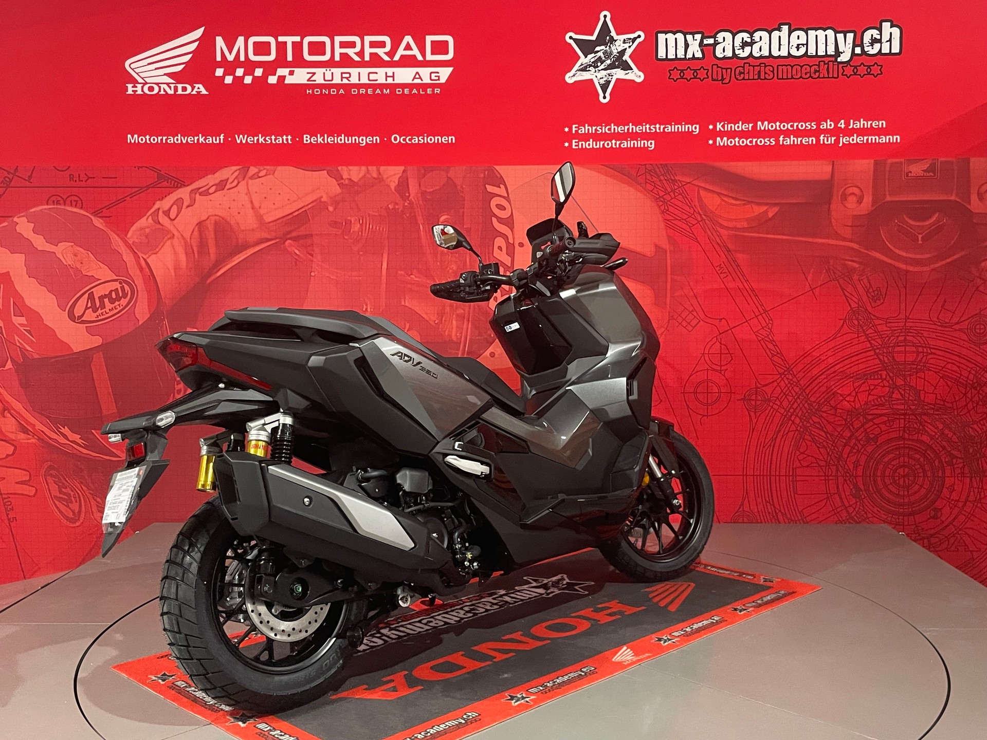HONDA *ADV350**Modell 2026**Neufahrzeug**Iridium Grey Metallic*-image-8