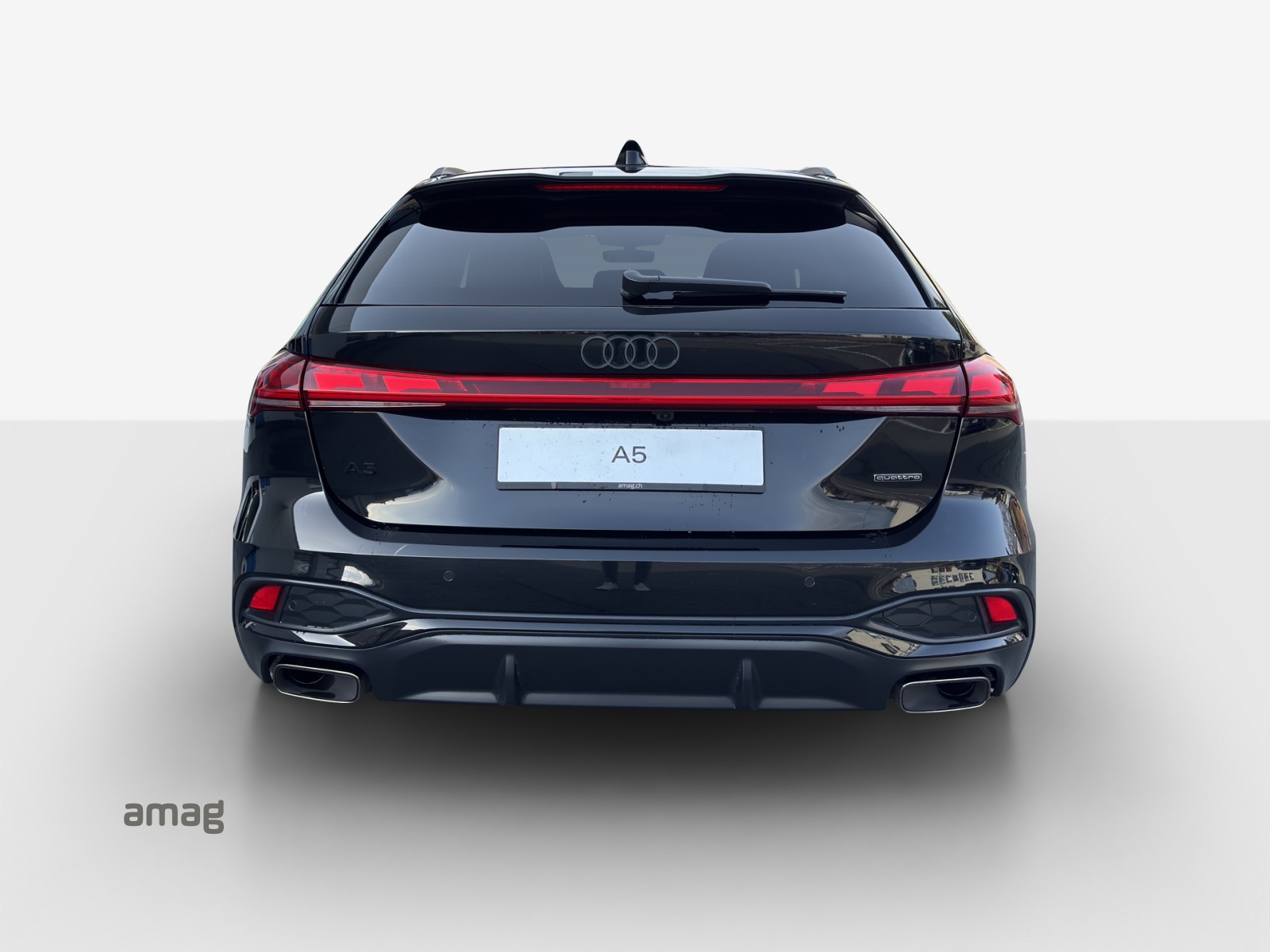 AUDI A5 Avant e-hybrid quattro 270 kW S tronic-image-3