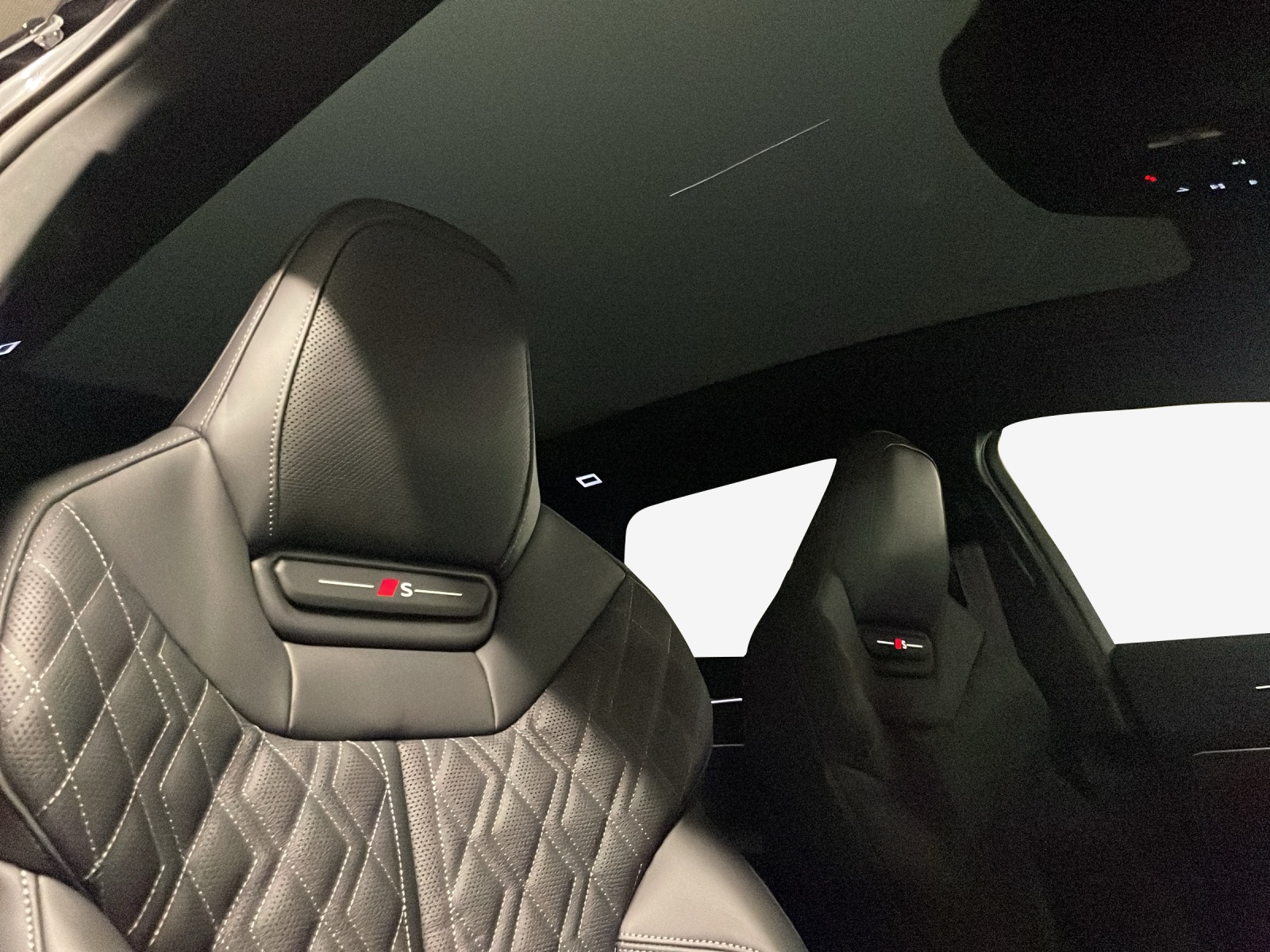 AUDI A6 Avant TFSI quattro 270 kW S tronic-image-15