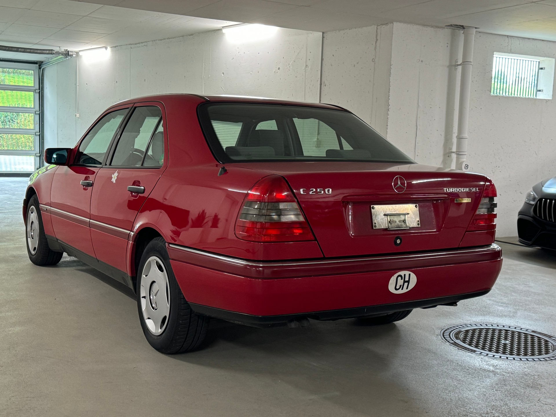 MERCEDES-BENZ C 250 TD Elégance Automatic-image-4